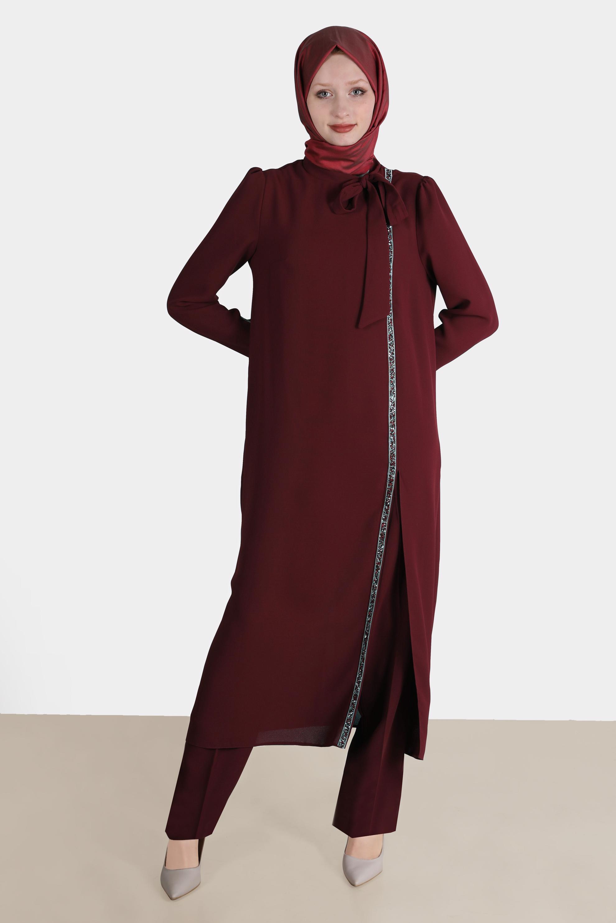 Tesettür giyim BORDO BAĞLAMA DETAYLI TAŞLI İKİLİ PANTOLONLU TAKIM 30266