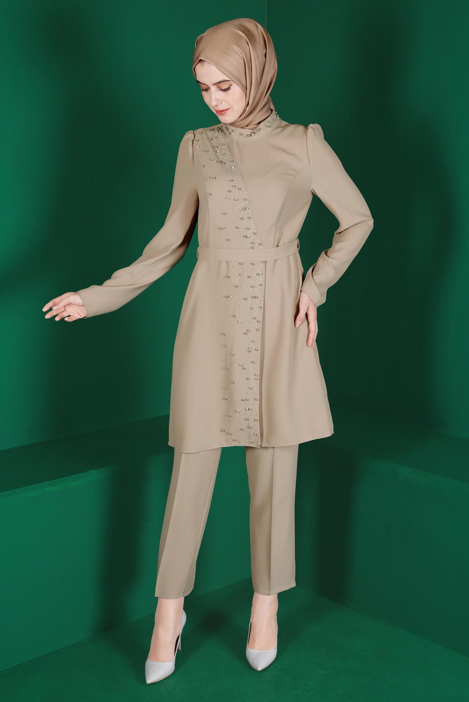 Tesettür giyim BEJ KEMERLİ PANTOLONLU TAKIM 30271