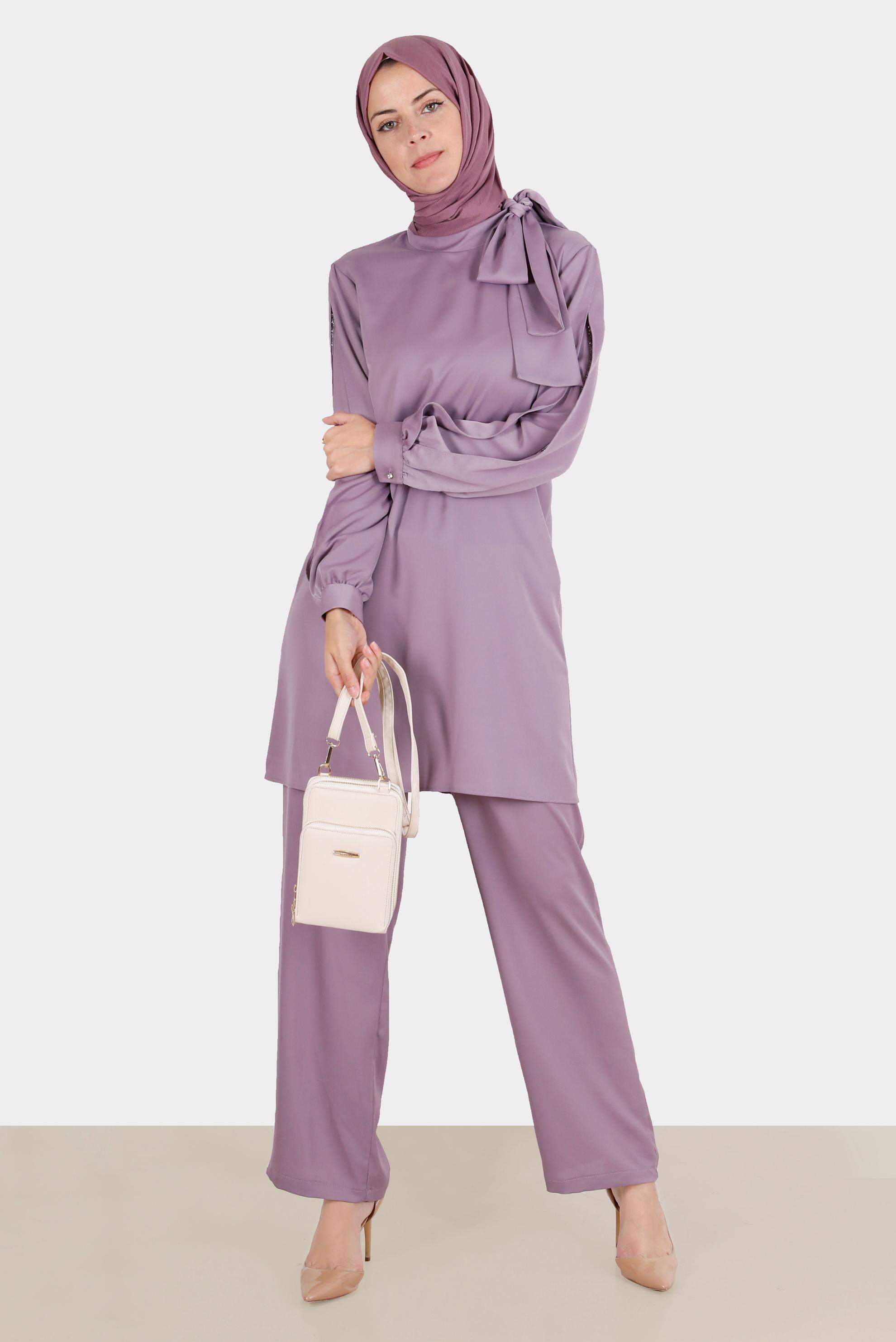 Tesettür giyim MOR FİYONK DETAYLI TAŞLI SATEN İKİLİ PANT. TAKIM 30276 