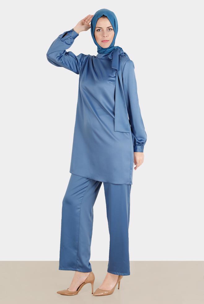 Tesettür giyim LACİVERT FİYONK DETAYLI TAŞLI SATEN İKİLİ PANT. TAKIM 30276  - ALVİNA