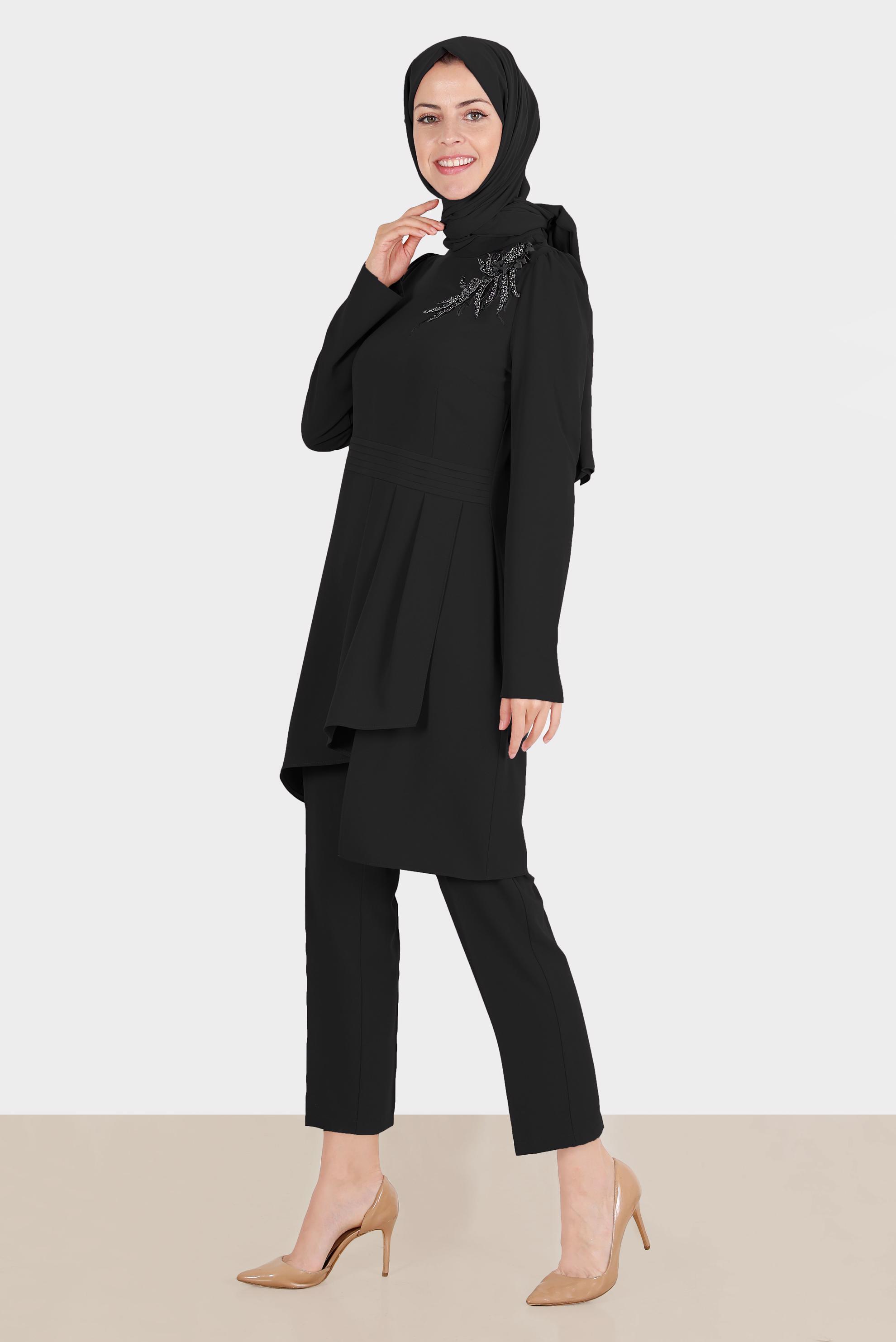 Hijab clothing BLACK ASYMMETRIC CUT 2-PIECE PANTS SUIT WITH GEM 30284 