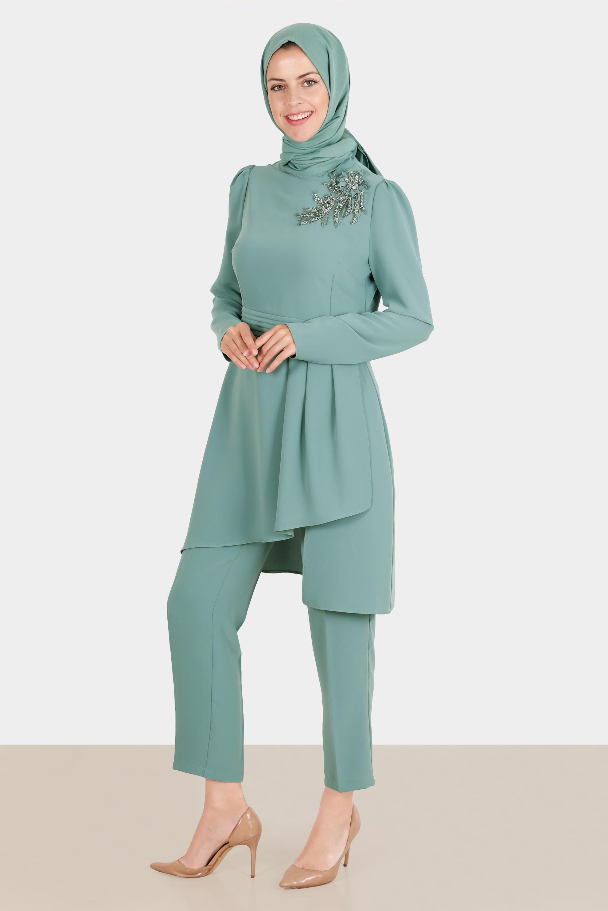 Tesettür giyim MAVİ TAŞLI ASİMETRİK KESİM İKİLİ PANT. TAKIM 30284 