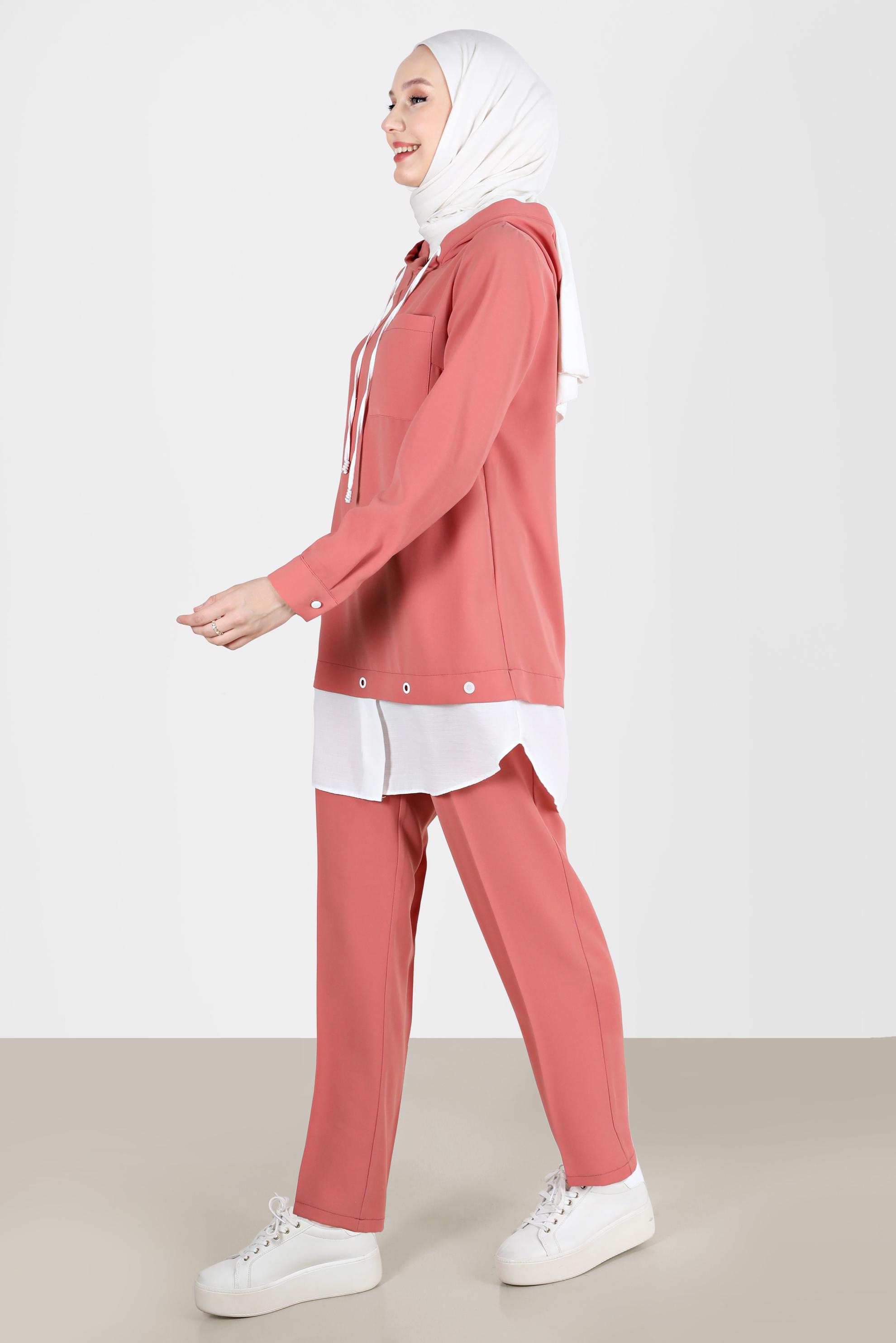 Tesettür giyim PEMBE KUŞGÖZÜ DETAYLI KAPÜŞONLU İKİLİ PANT. TAKIM 41721 
