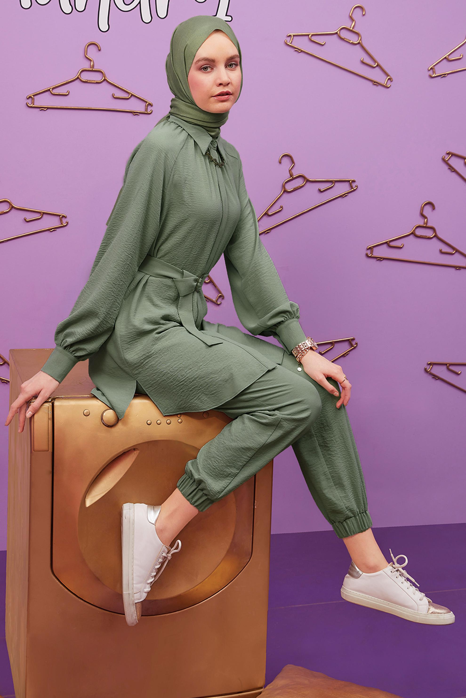 Tesettür giyim YEŞİL PAÇASI LASTİKLİ GİZLİ DÜĞMELİ İKİLİ PANT. TAKIM 42518 