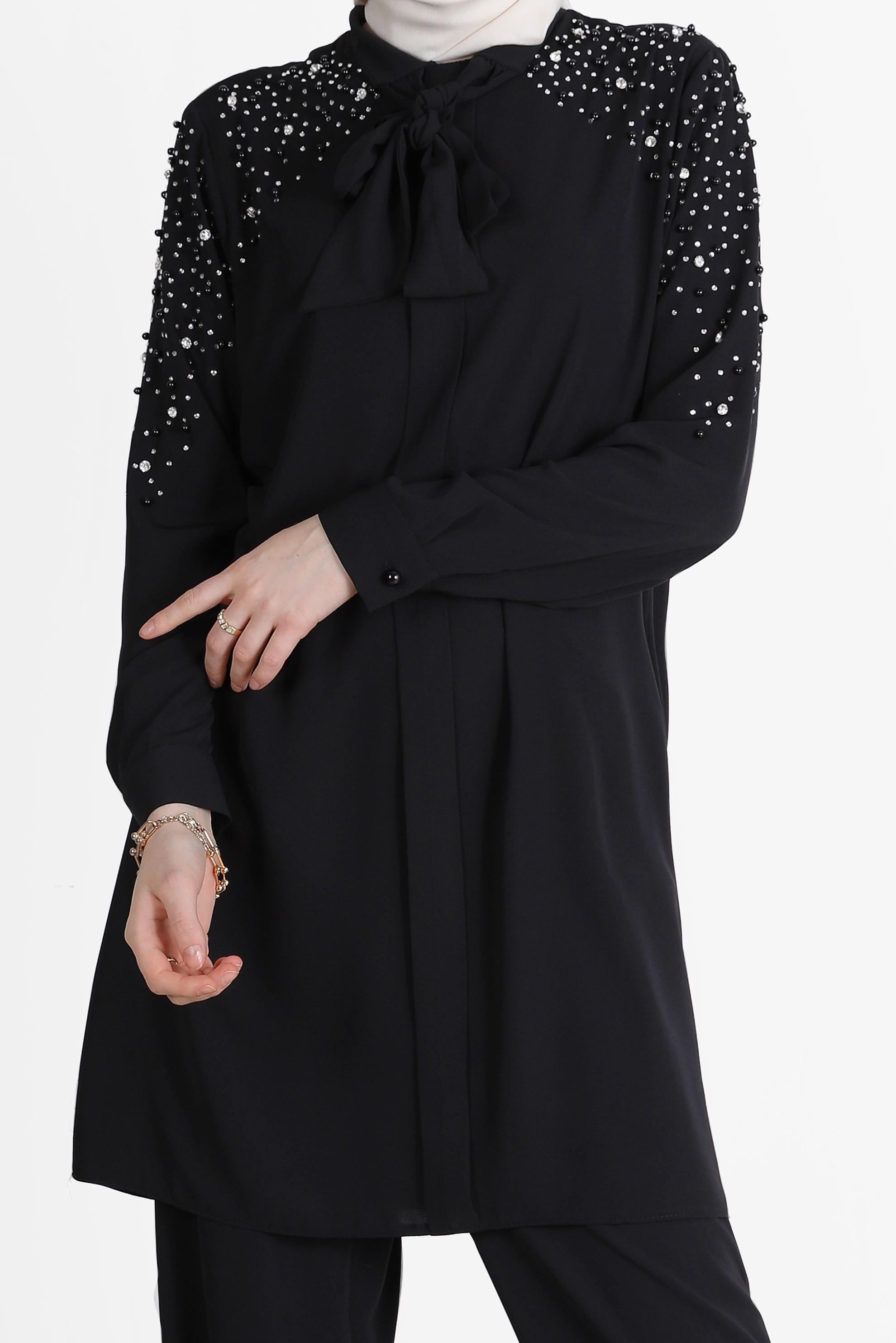 Tesettür giyim SİYAH TAŞLI YAKASI BAĞLAMALI İKİLİ PANT.TAKIMI 42547