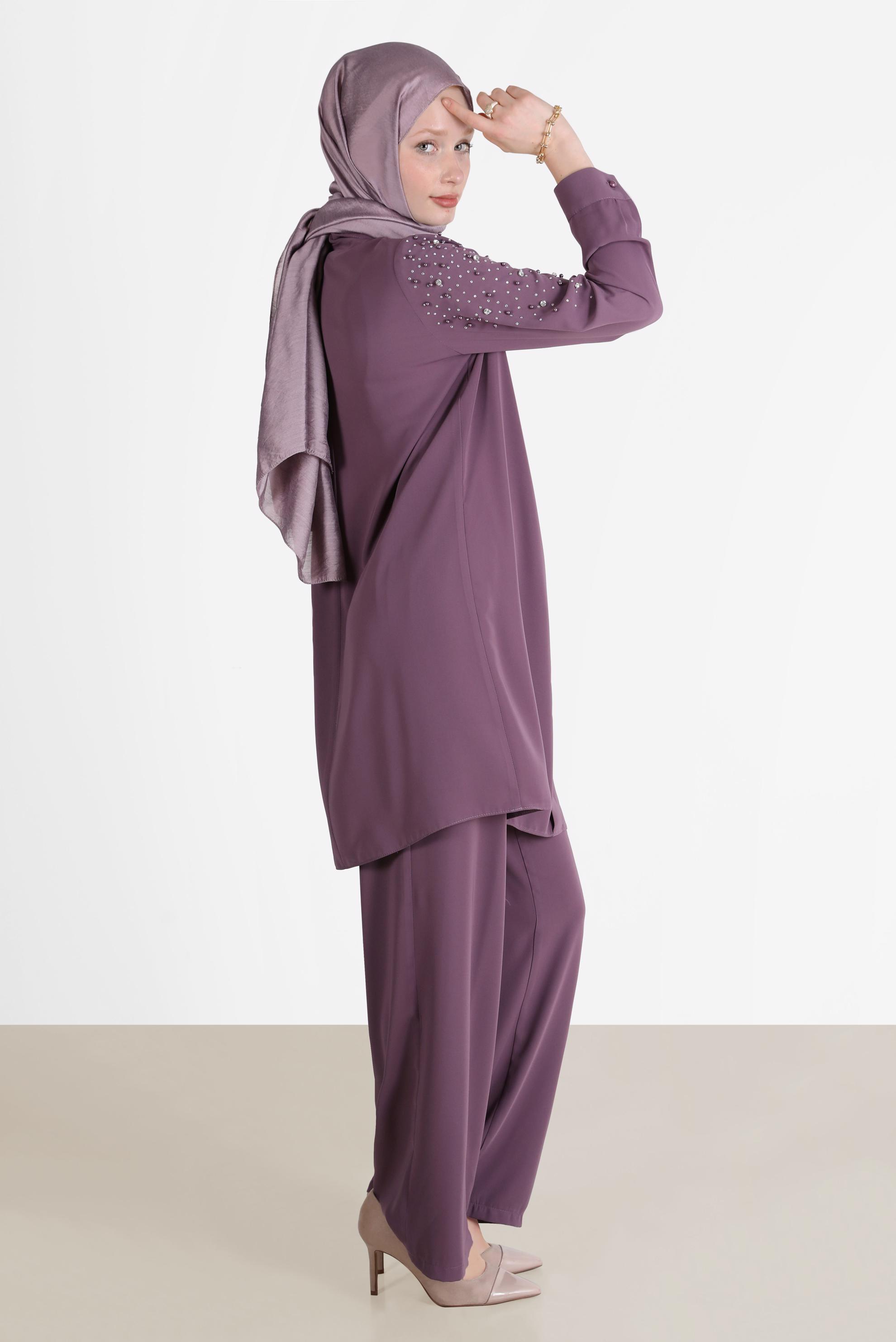 Tesettür giyim MOR TAŞLI YAKASI BAĞLAMALI İKİLİ PANT.TAKIMI 42547