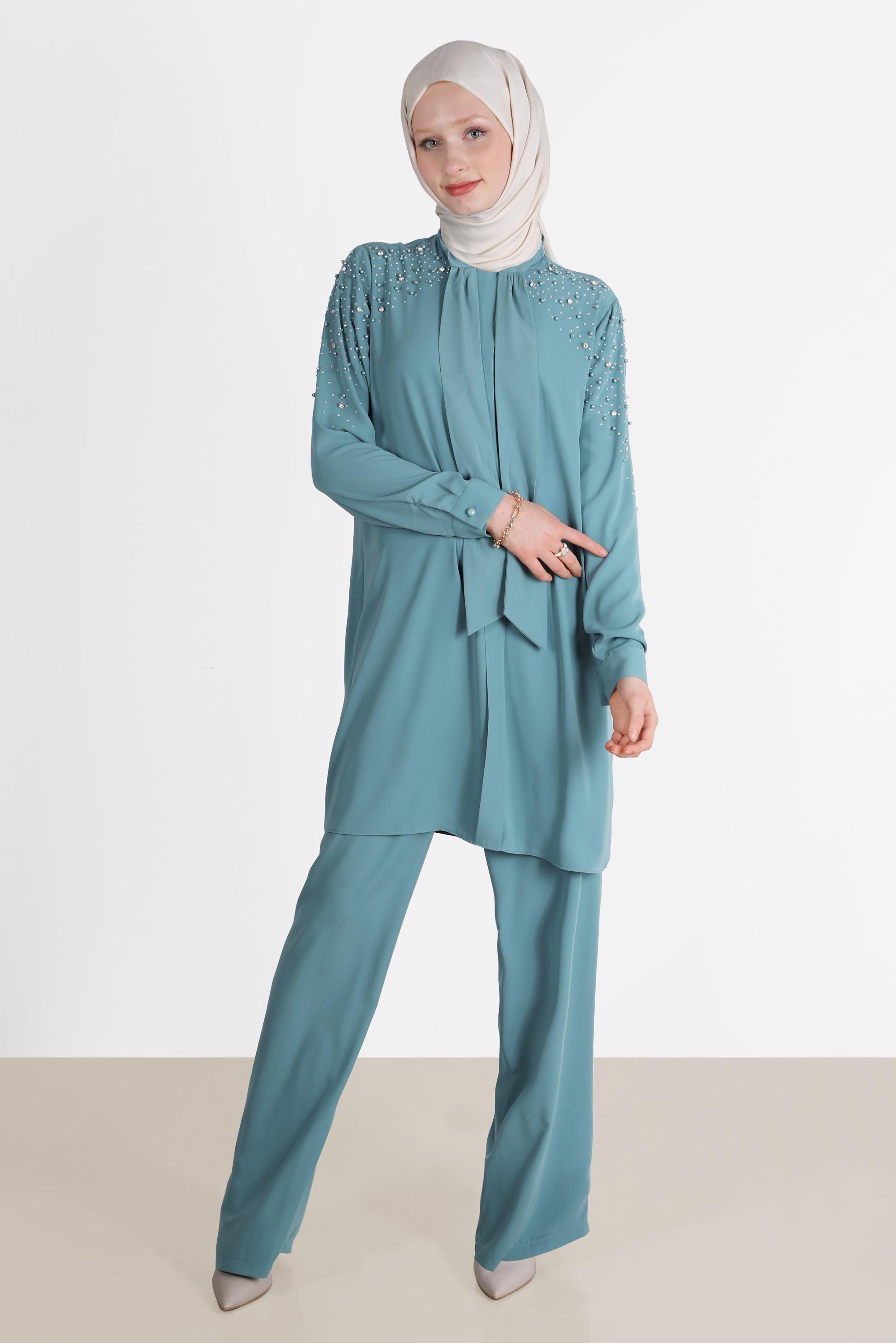 Tesettür giyim YEŞİL TAŞLI YAKASI BAĞLAMALI İKİLİ PANT.TAKIMI 42547