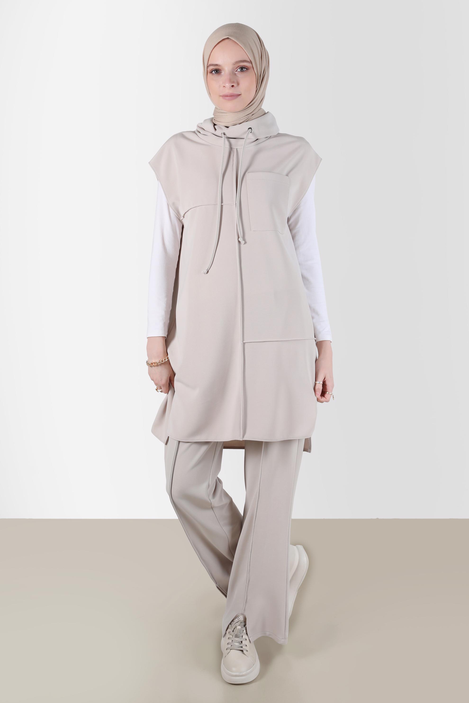 Tesettür giyim BEJ DÖKÜMLÜ YAKA YIRTMAÇ DETAYLI İKİLİ PANT. TAKIM 42706	