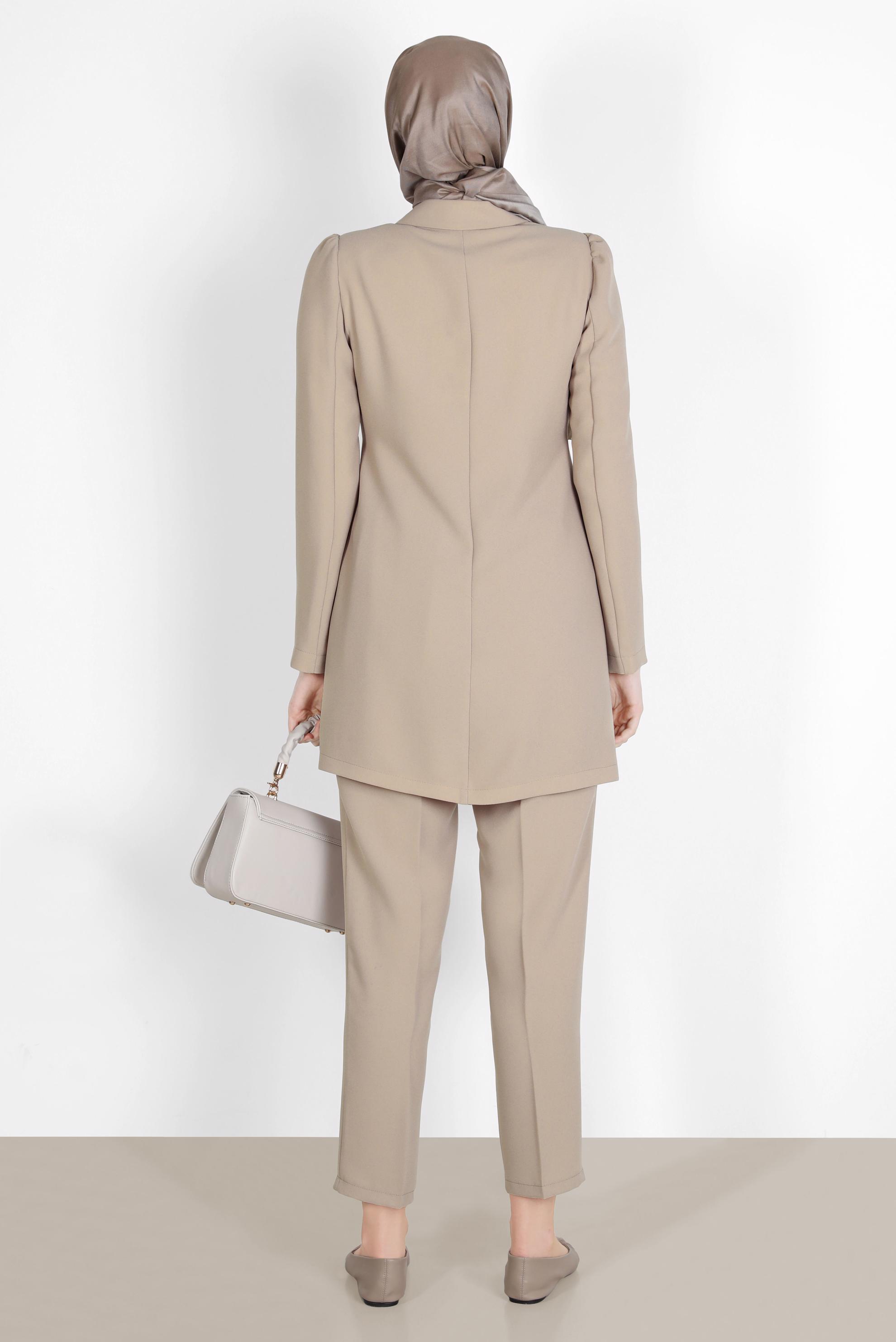 Tesettür giyim BEJ BAĞLAMA DETAYLI İKİLİ KLASİK PANT. TAKIM 42770 