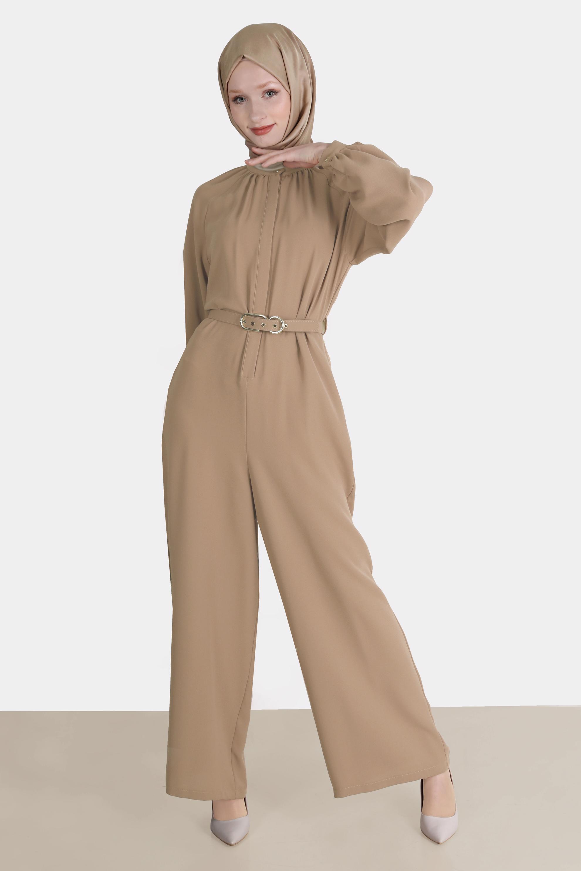 Vêtements hijab BEIGE SALOPETTE EN CRÊPE AVEC CEINTURE 42695