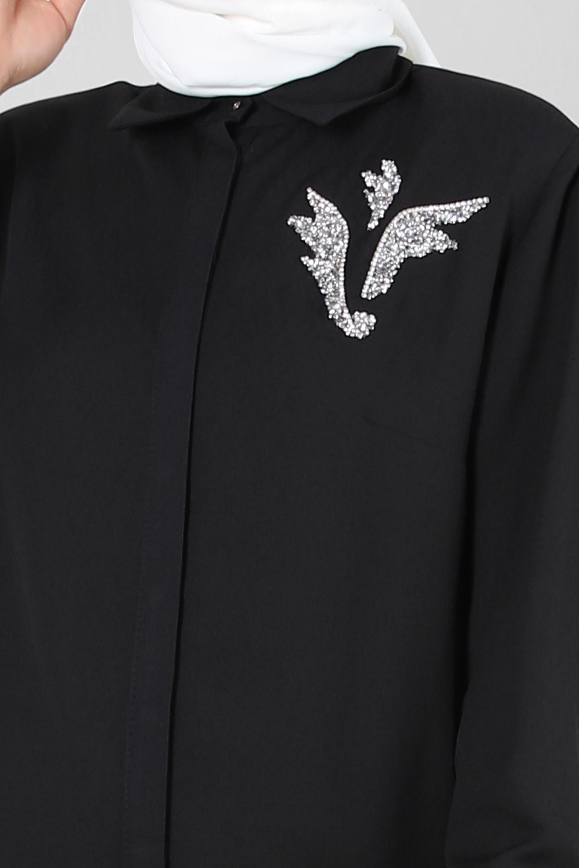 Tesettür giyim SİYAH GÖMLEK YAKA TAŞ DETAYLI TUNİK 20233