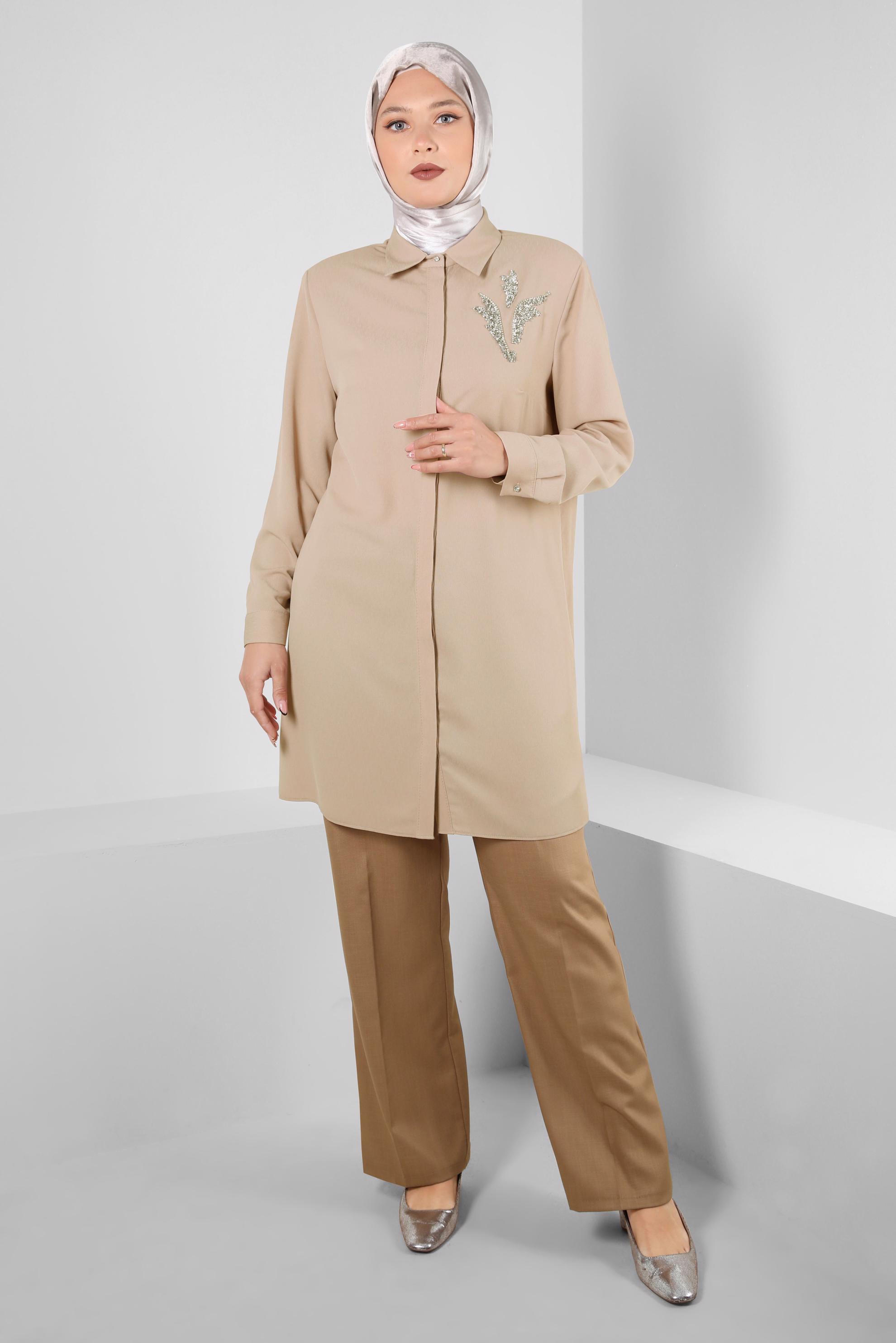 Tesettür giyim BEJ GÖMLEK YAKA TAŞ DETAYLI TUNİK 20233