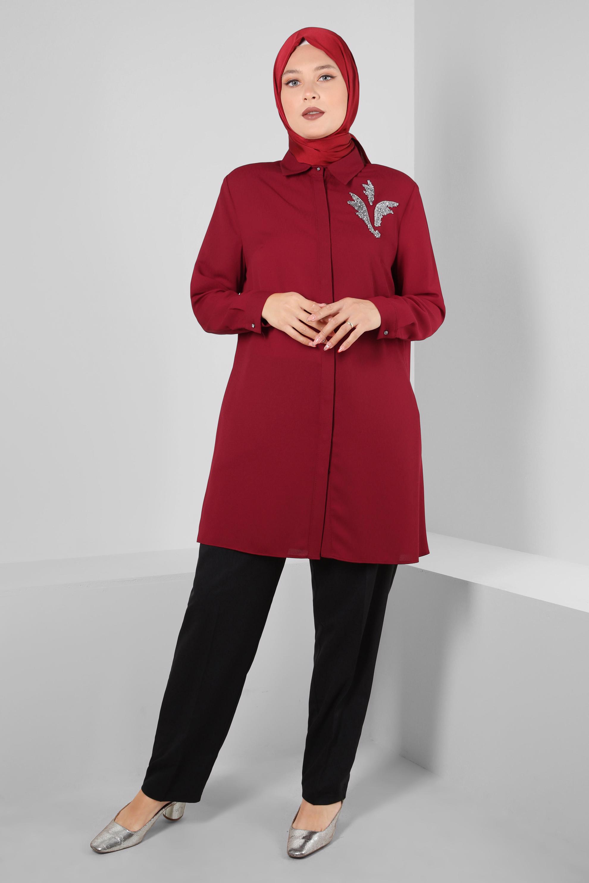 Tesettür giyim BORDO GÖMLEK YAKA TAŞ DETAYLI TUNİK 20233