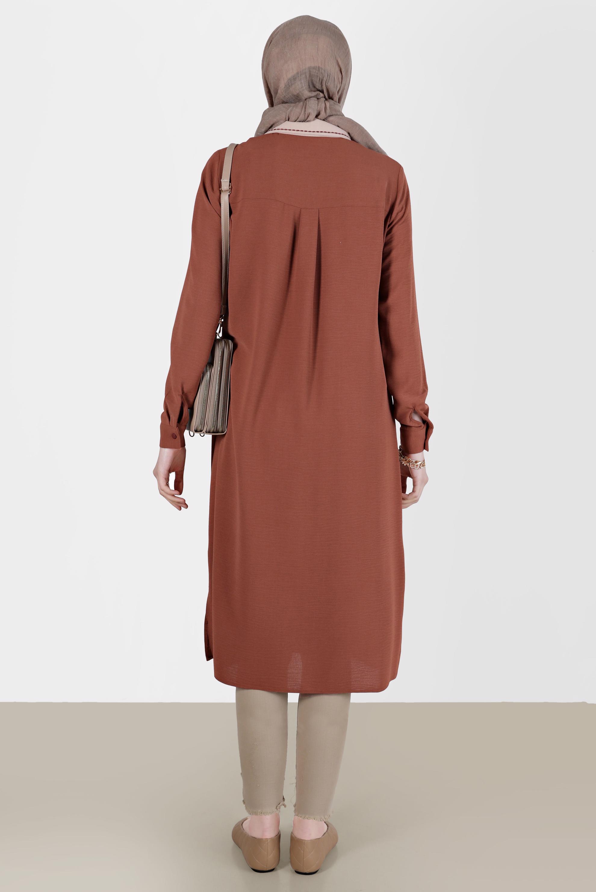 Tesettür giyim KAHVE BOYDAN DÜĞMELİ İKİ RENKLİ TUNİK 41727