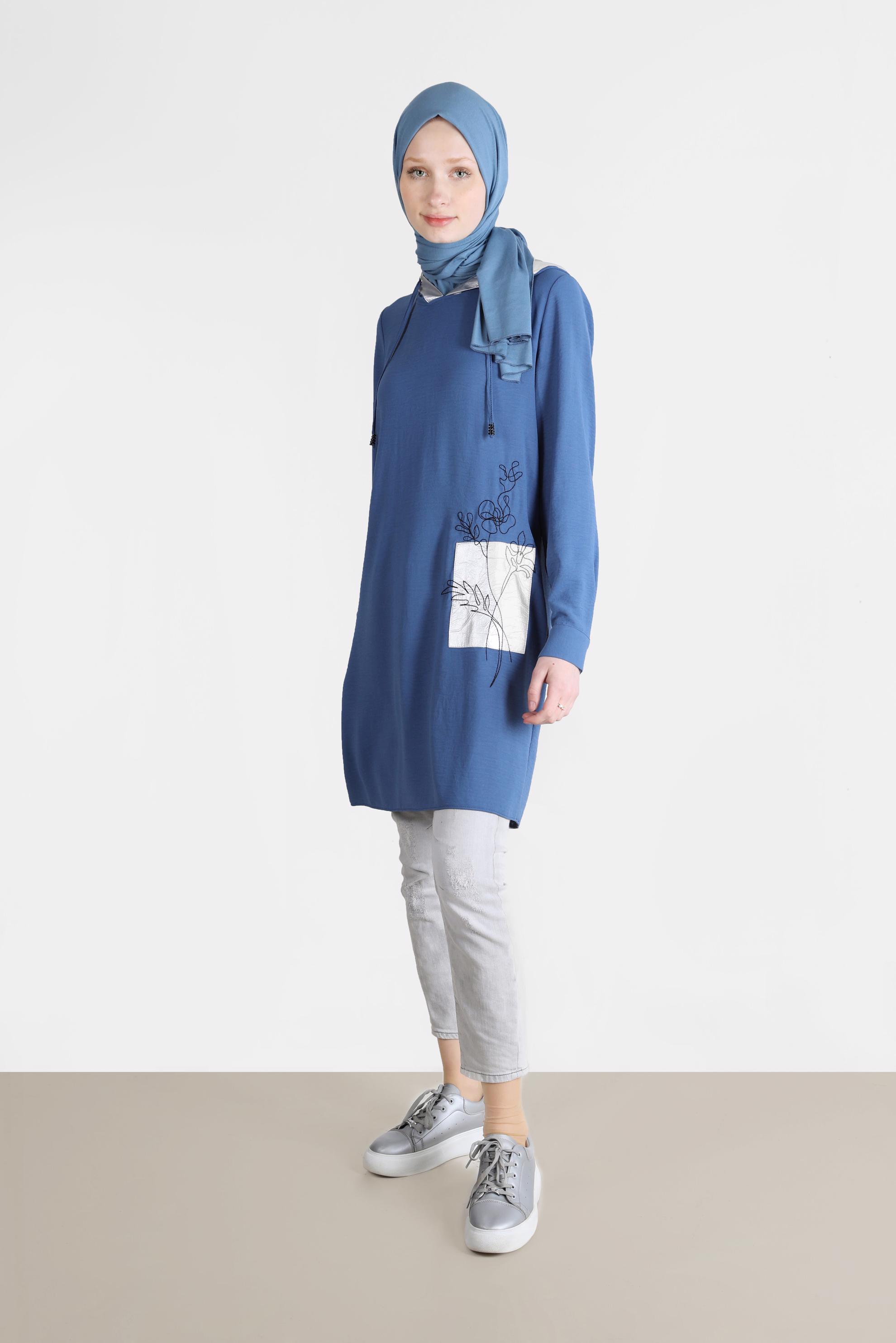 Tesettür giyim LACİVERT NAKIŞLI KAPÜŞONLU TUNİK 41743