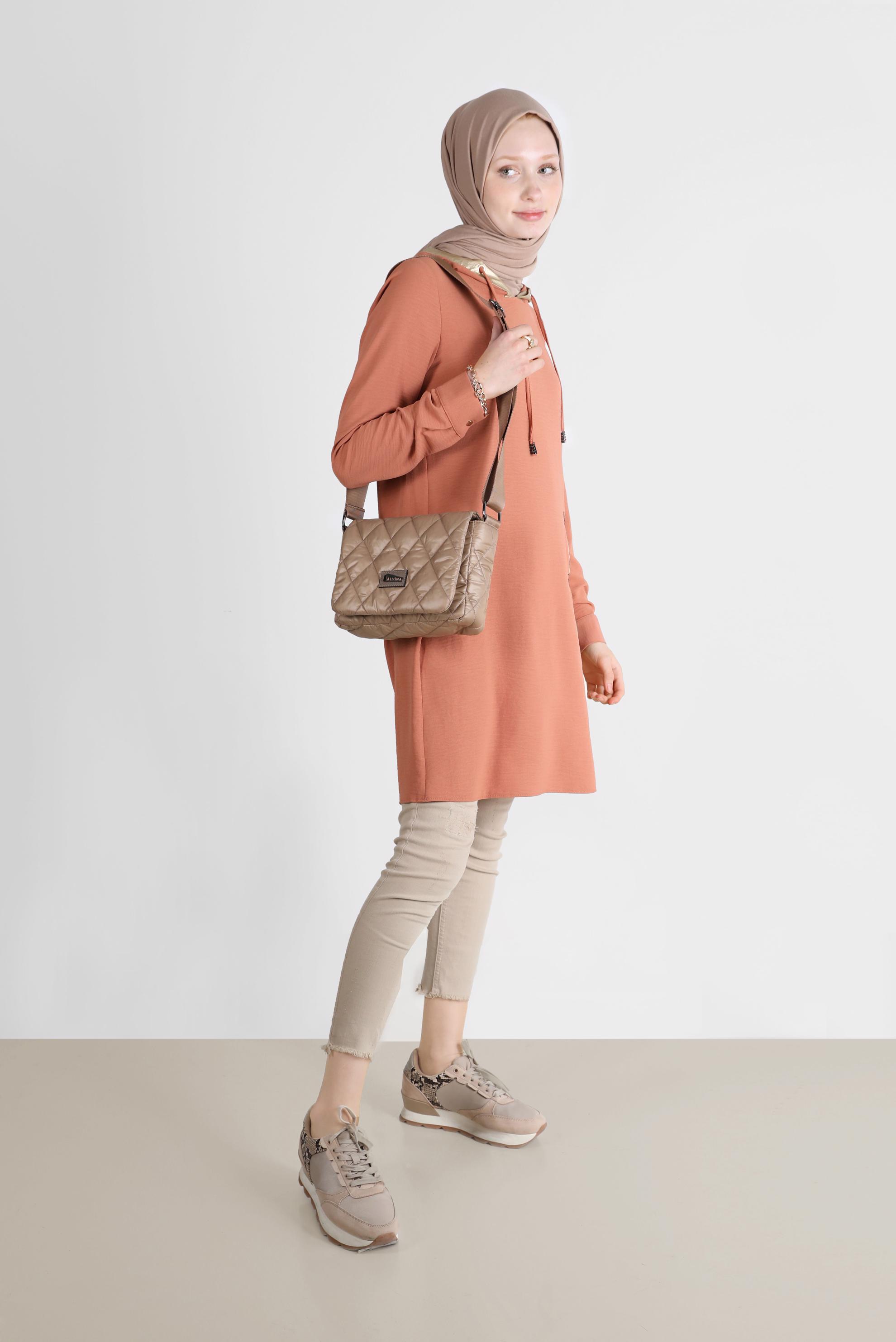 Tesettür giyim KAHVE NAKIŞLI KAPÜŞONLU TUNİK 41743