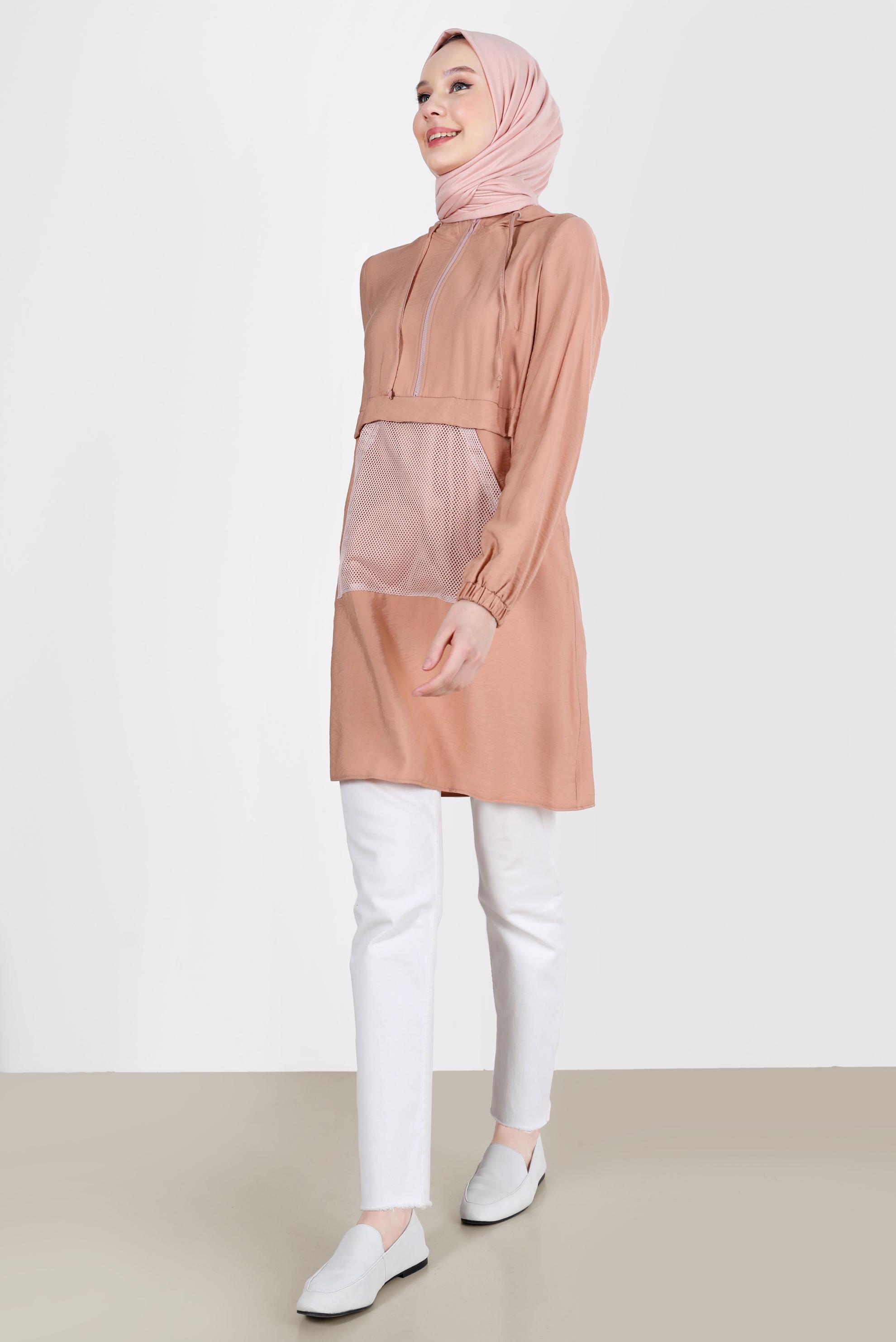 Tesettür giyim PUDRA FİLE DETAYLI KAPÜŞONLU TUNİK 41745 