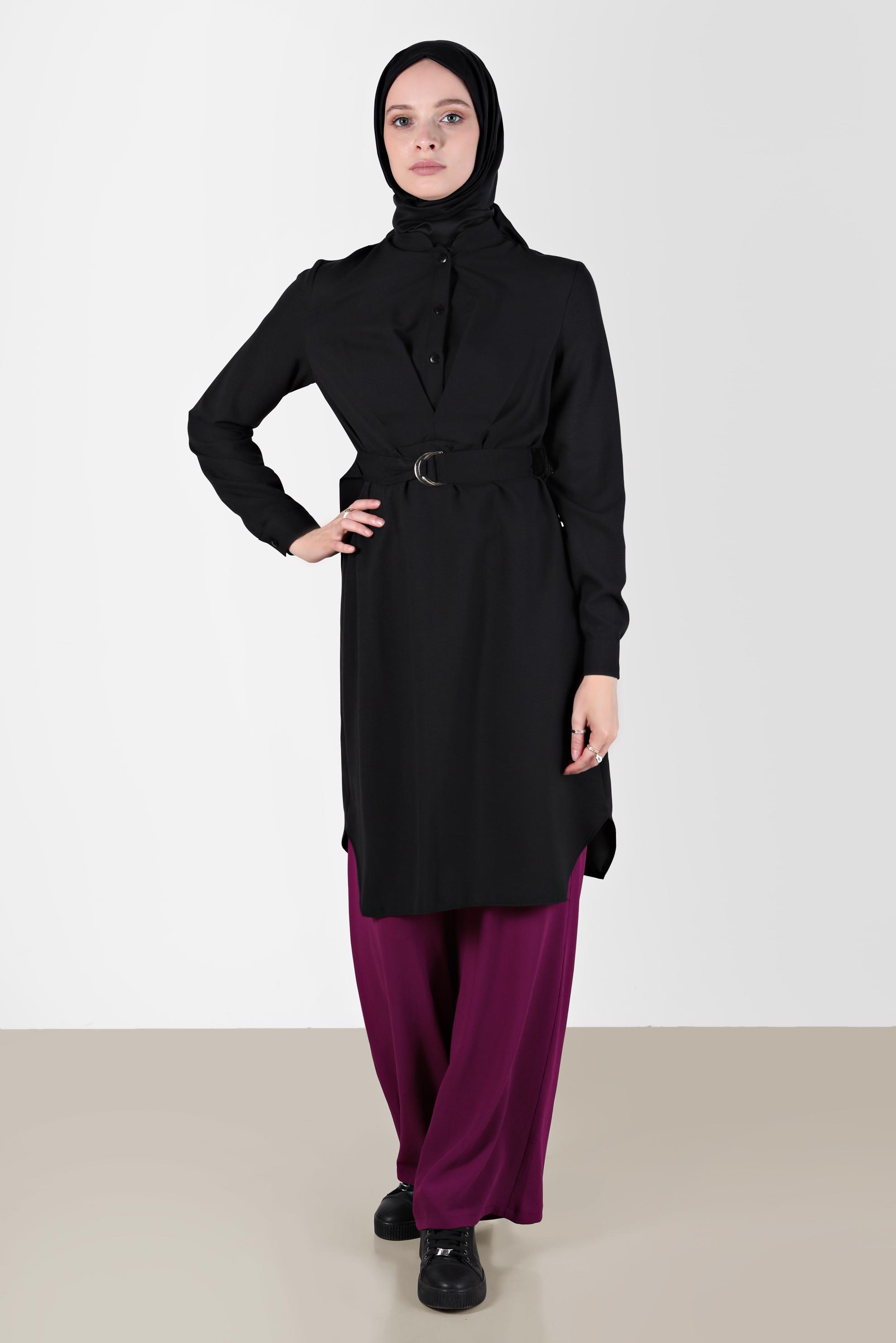 Tesettür giyim SİYAH KUŞAKLI DÜĞMELİ TUNİK 41752 