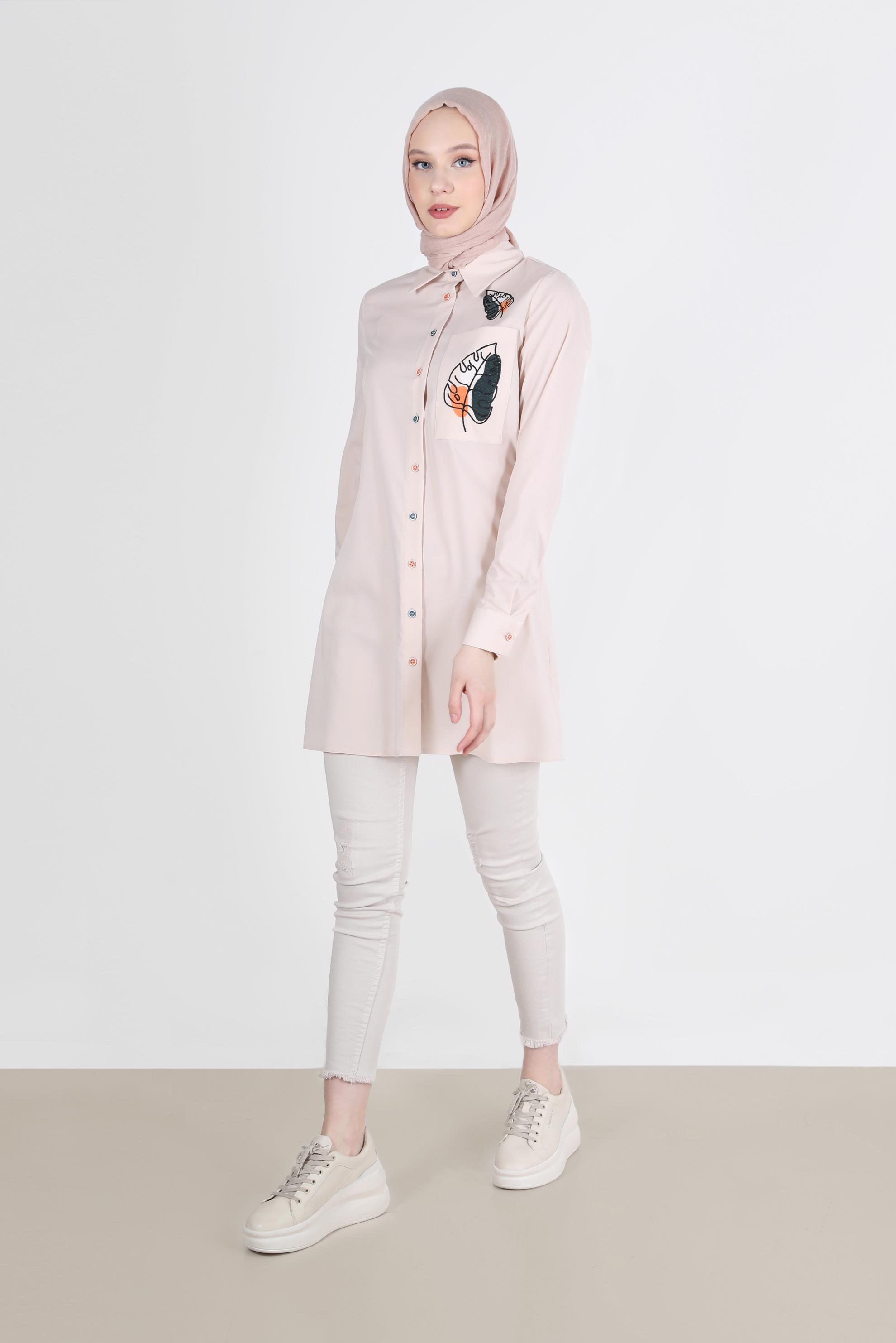 Tesettür giyim BEJ NAKIŞ DETAYLI DÜĞMELİ TUNİK 41754 