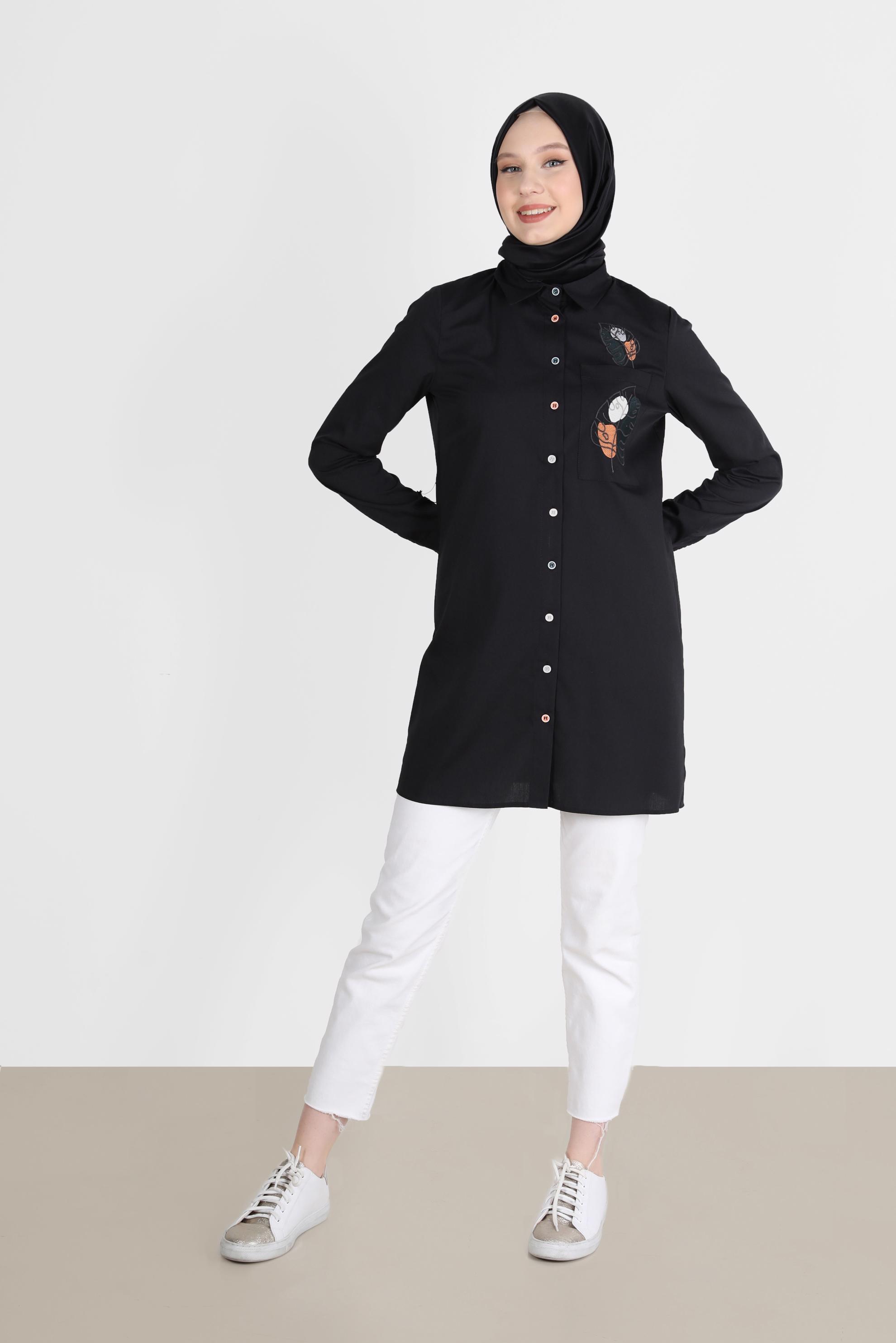 Tesettür giyim SİYAH NAKIŞ DETAYLI DÜĞMELİ TUNİK 41754-1 
