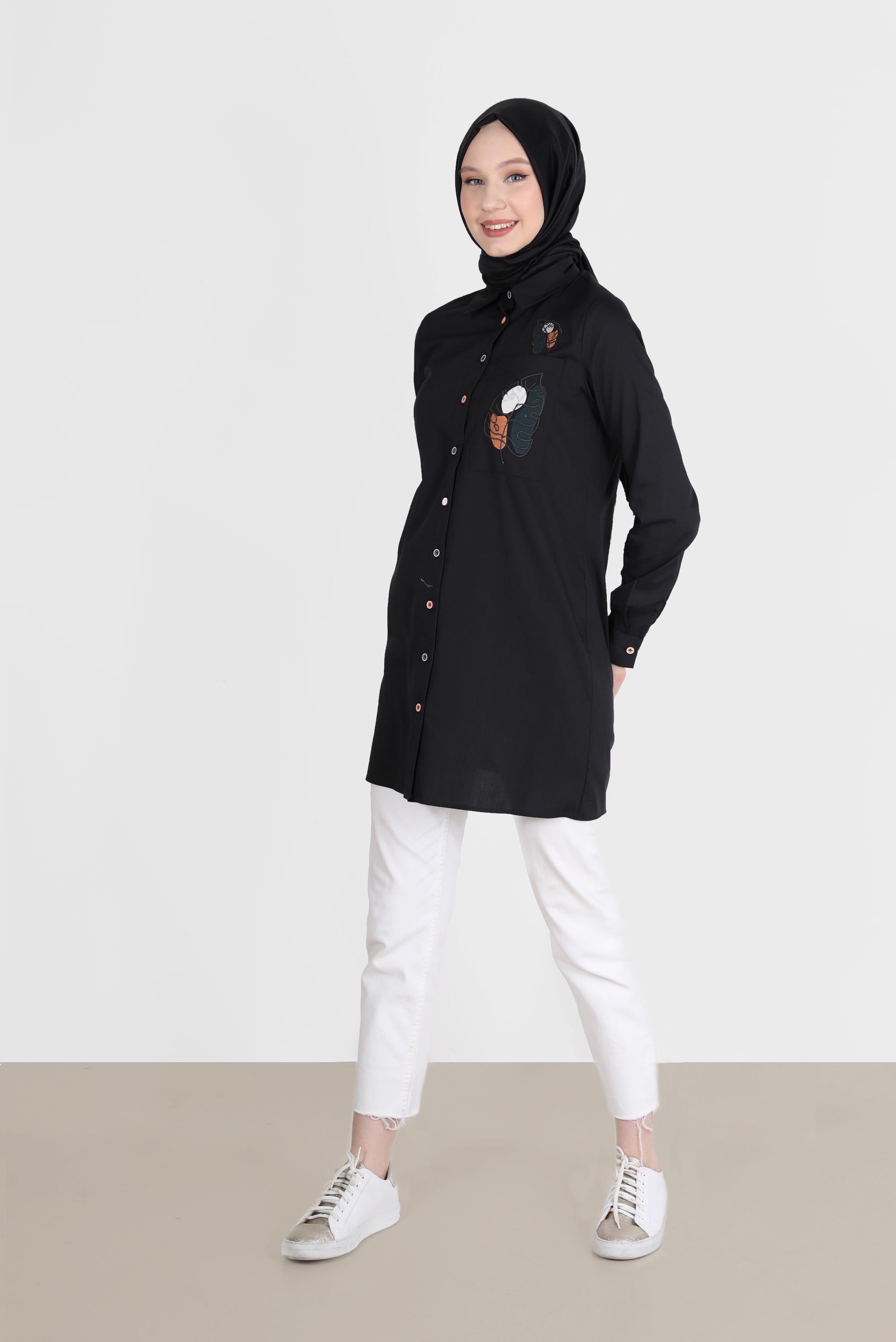 Tesettür giyim SİYAH NAKIŞ DETAYLI DÜĞMELİ TUNİK 41754-1 