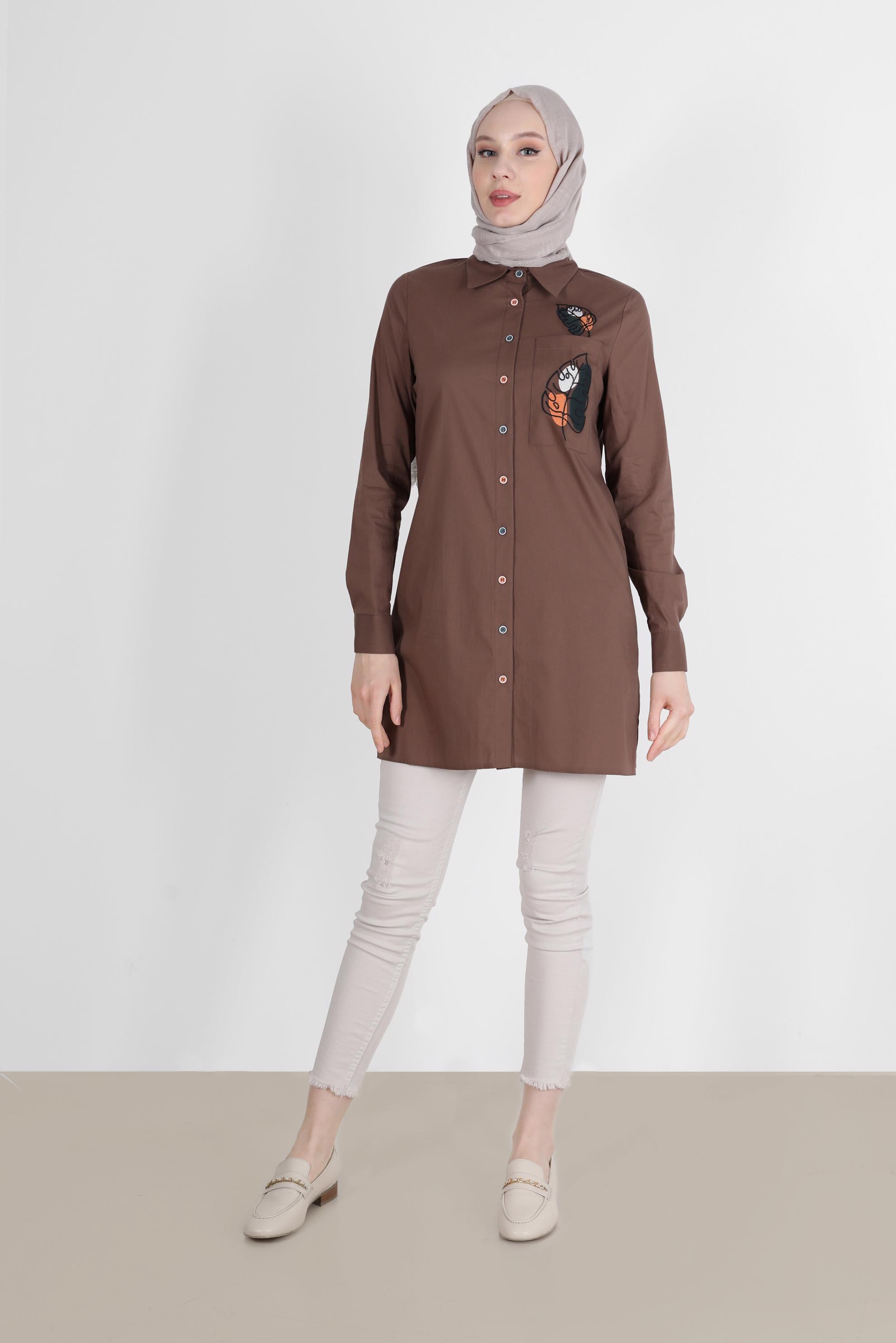 Tesettür giyim KAHVE NAKIŞ DETAYLI DÜĞMELİ TUNİK 41754-1 
