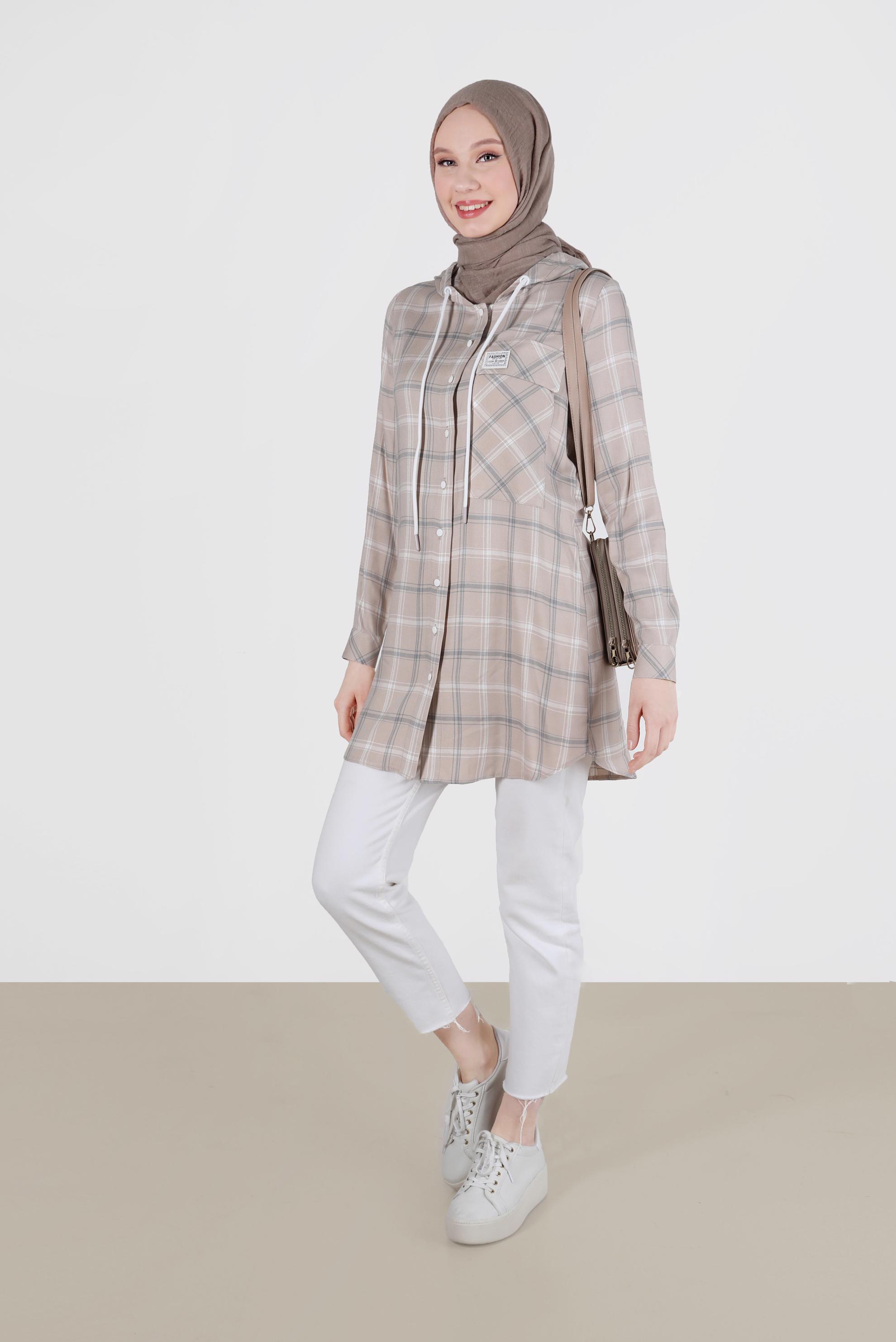 Tesettür giyim BEJ KAPÜŞONLU ÇITÇITLI EKOSE TUNİK 41767 