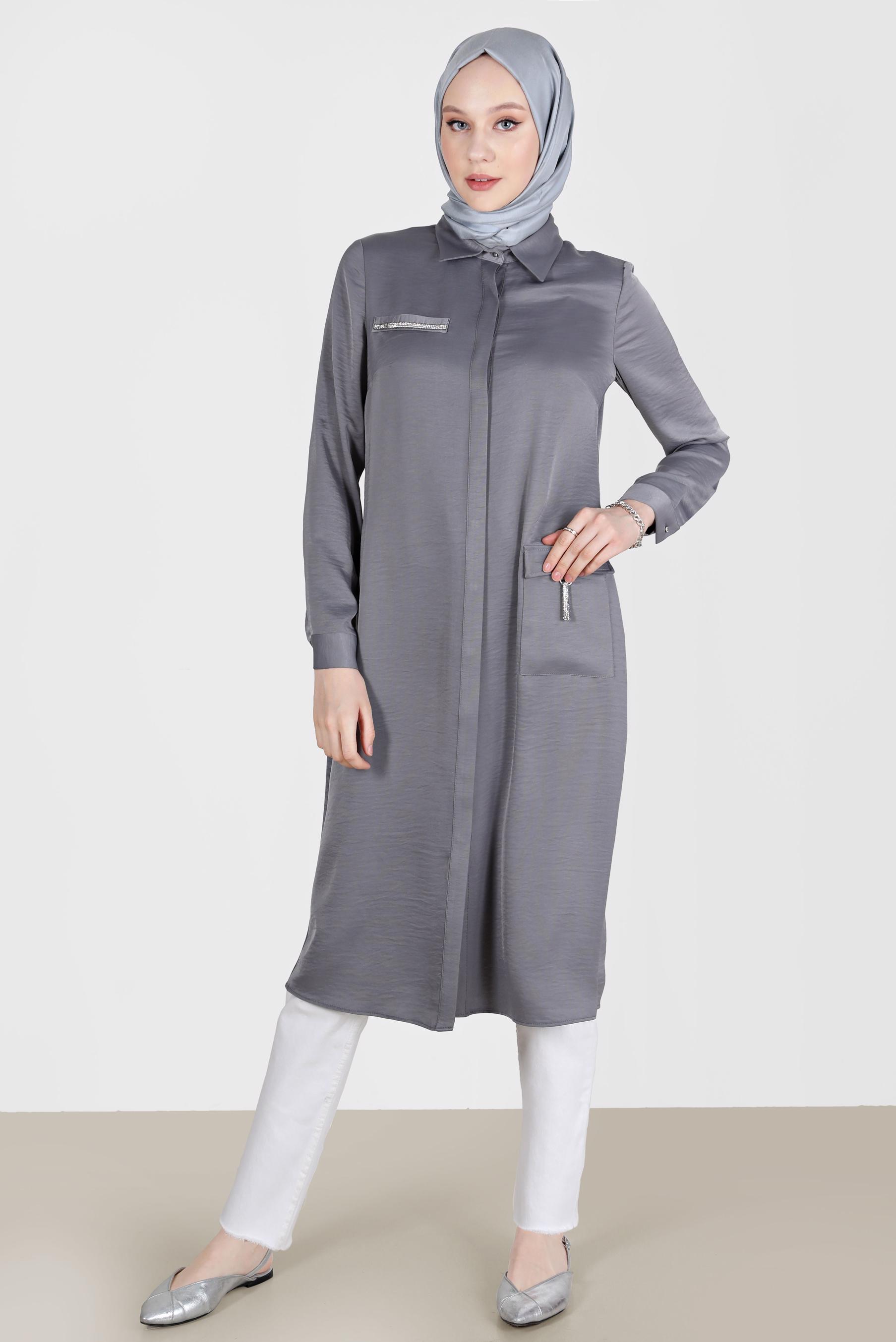 Tesettür giyim GRİ TAŞ DETAYLI CEPLİ TUNİK 42500