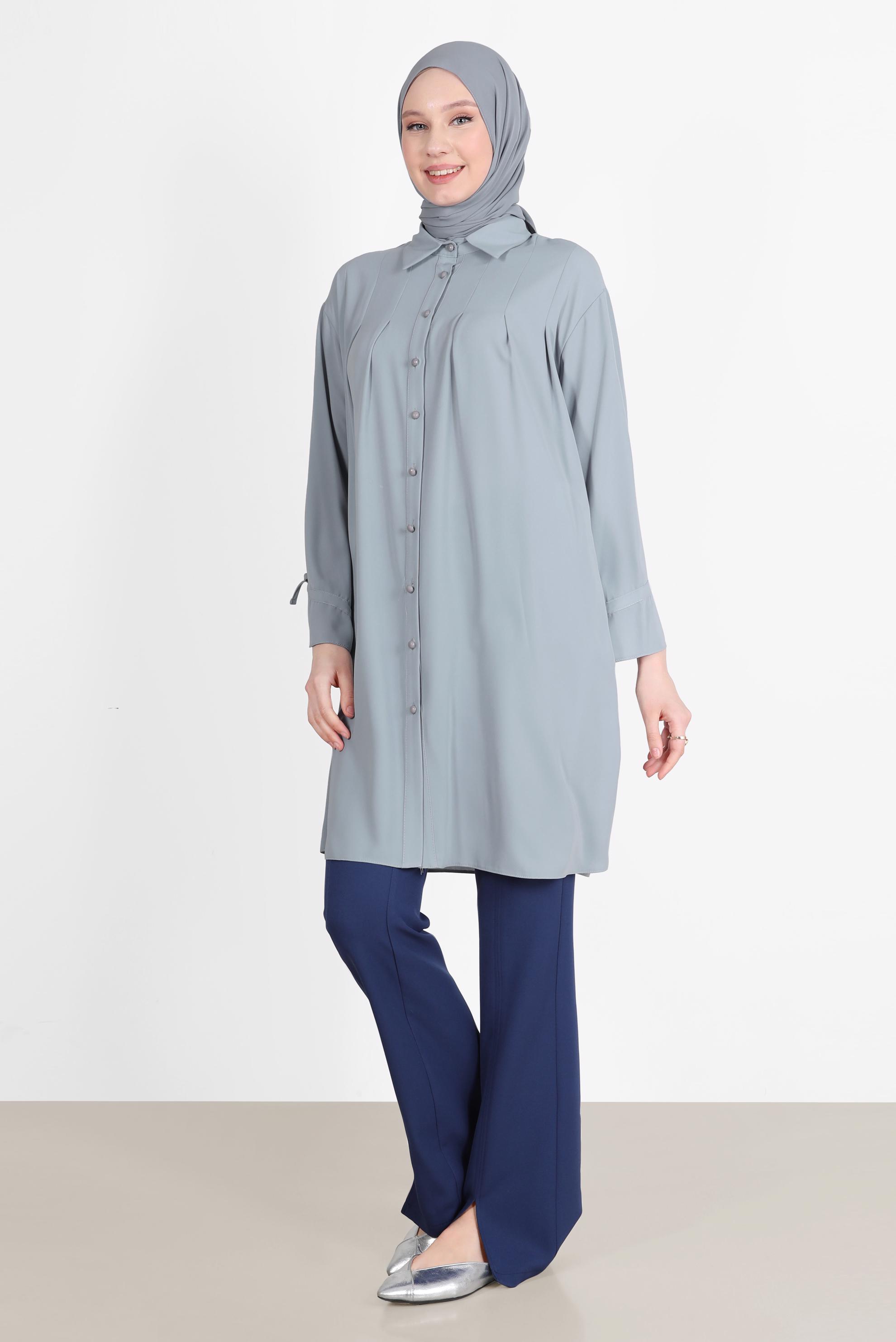 Tesettür giyim GRİ PİLE DETAYLI İNCİ DÜĞMELİ TUNİK 42502 