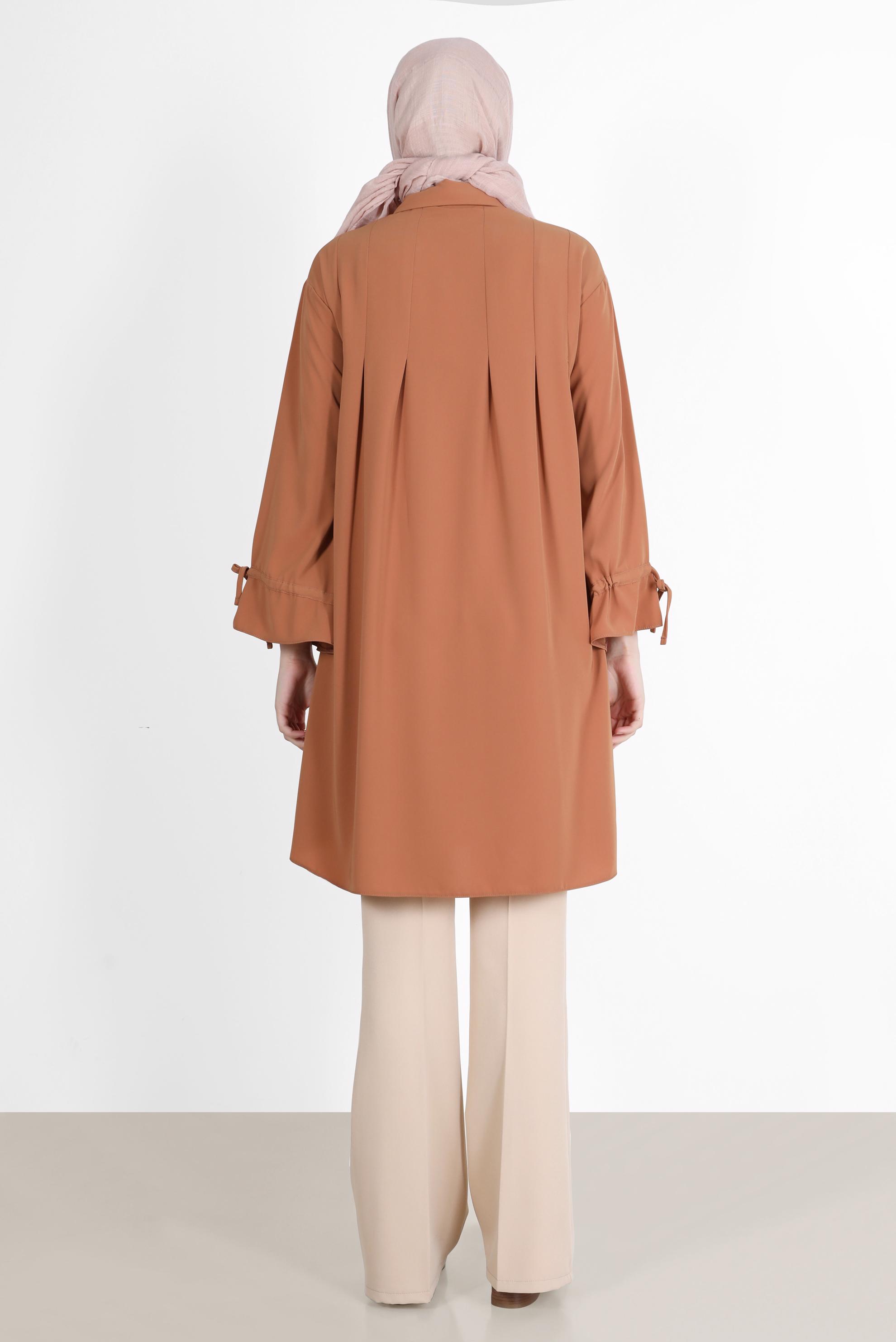 Tesettür giyim KAHVE PİLE DETAYLI İNCİ DÜĞMELİ TUNİK 42502 