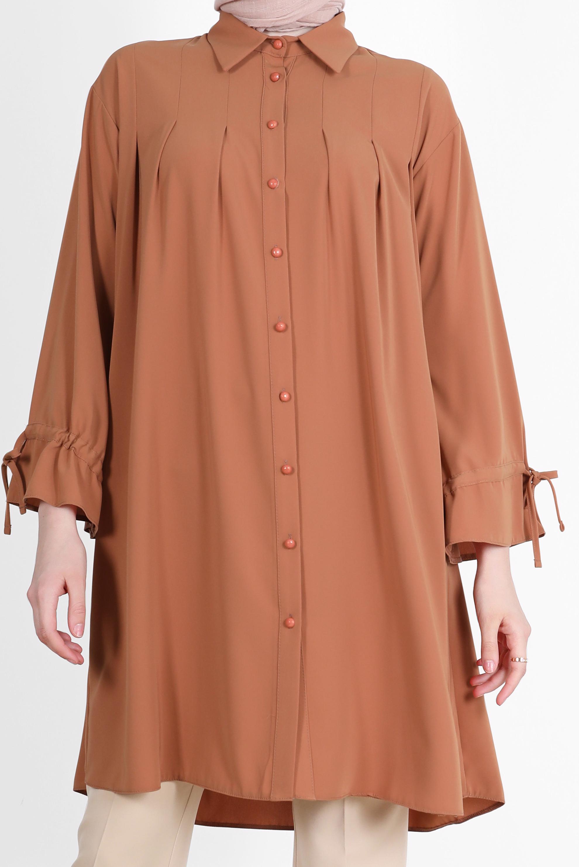 Tesettür giyim KAHVE PİLE DETAYLI İNCİ DÜĞMELİ TUNİK 42502 