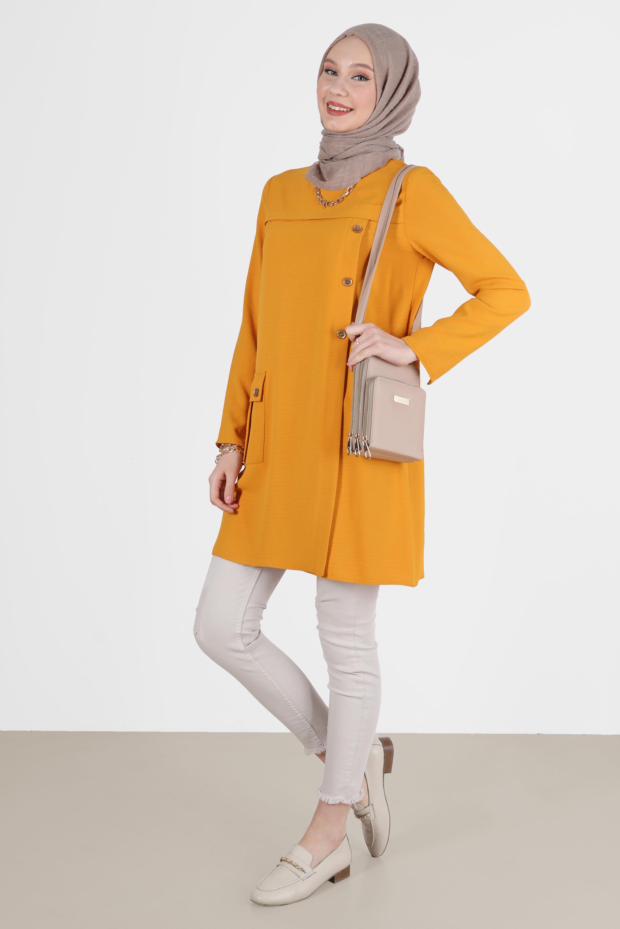 Tesettür giyim SARI DÜĞME DETAYLI CEPLİ TUNİK 42503