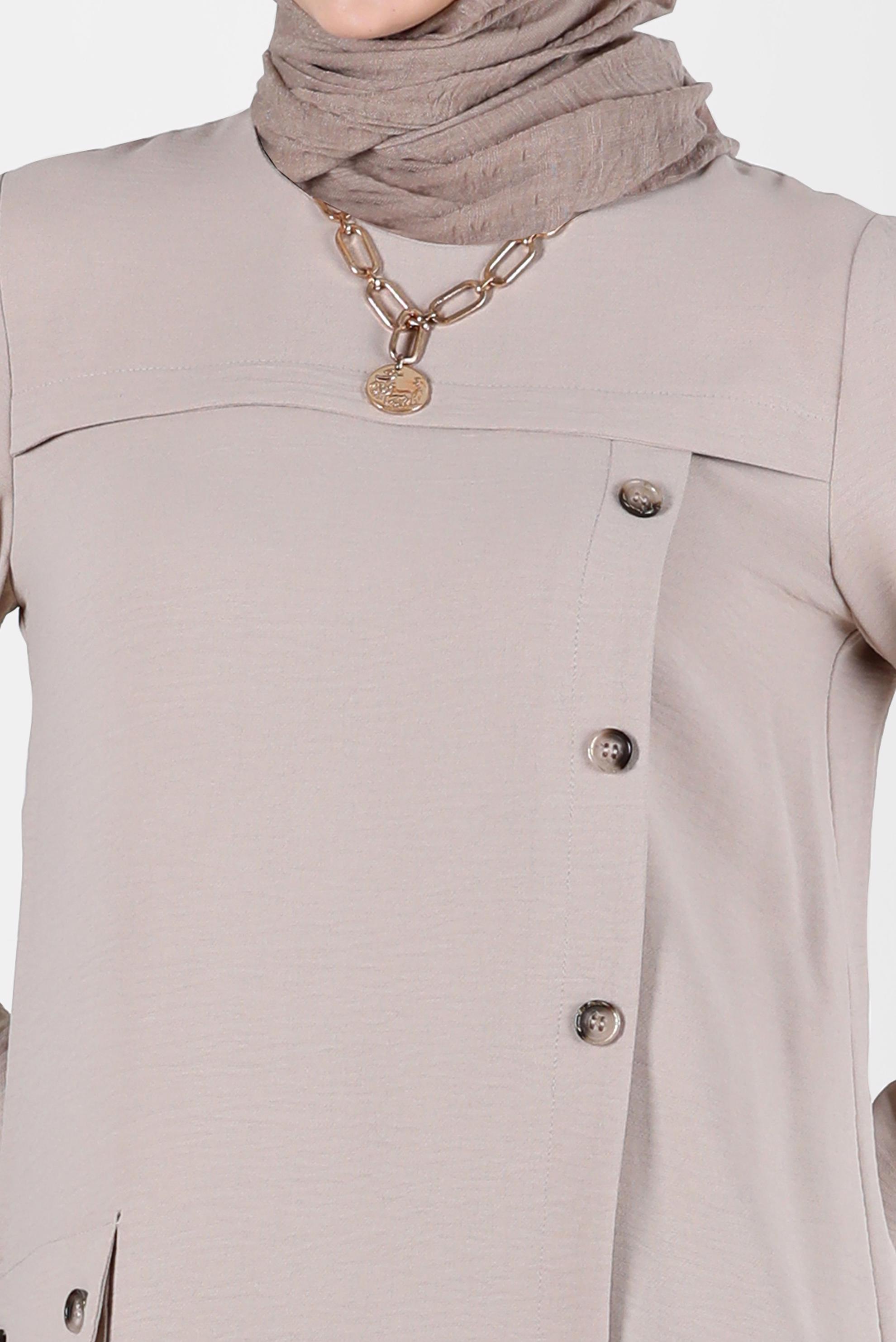 Tesettür giyim BEJ DÜĞME DETAYLI CEPLİ TUNİK 42503