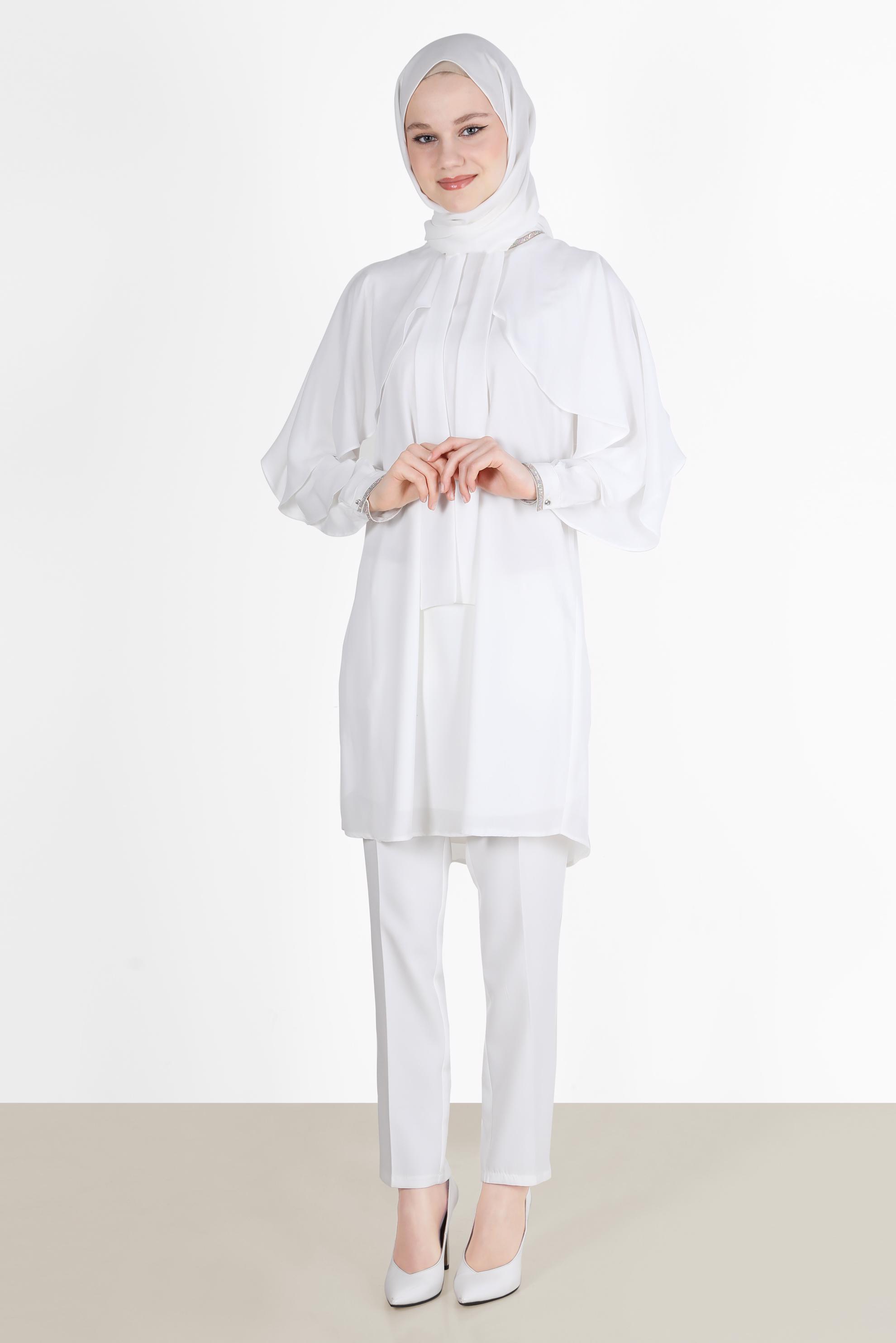 Tesettür giyim BEYAZ TAŞ DETAYLI VOLANLI TUNİK 42505 