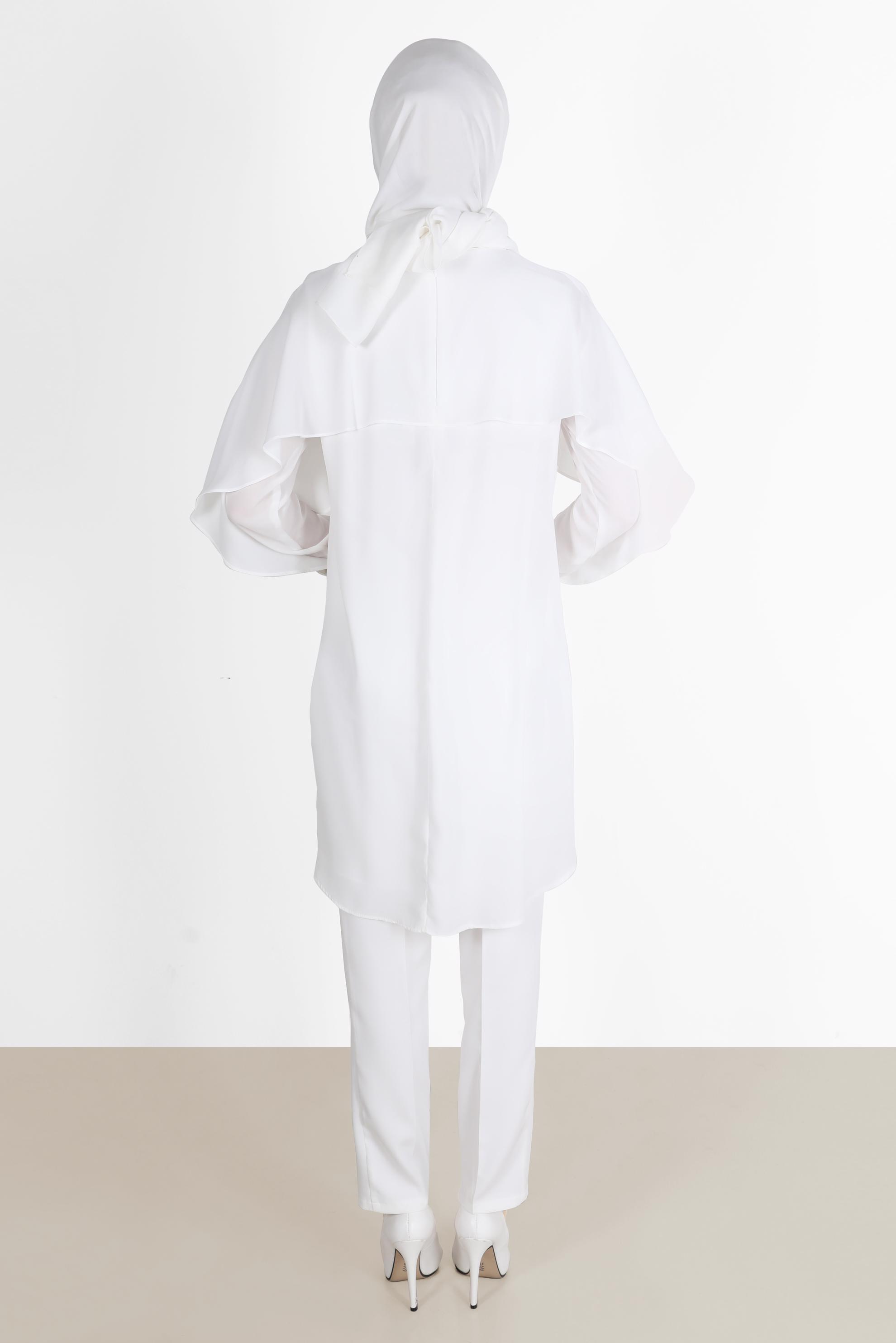 Tesettür giyim BEYAZ TAŞ DETAYLI VOLANLI TUNİK 42505 