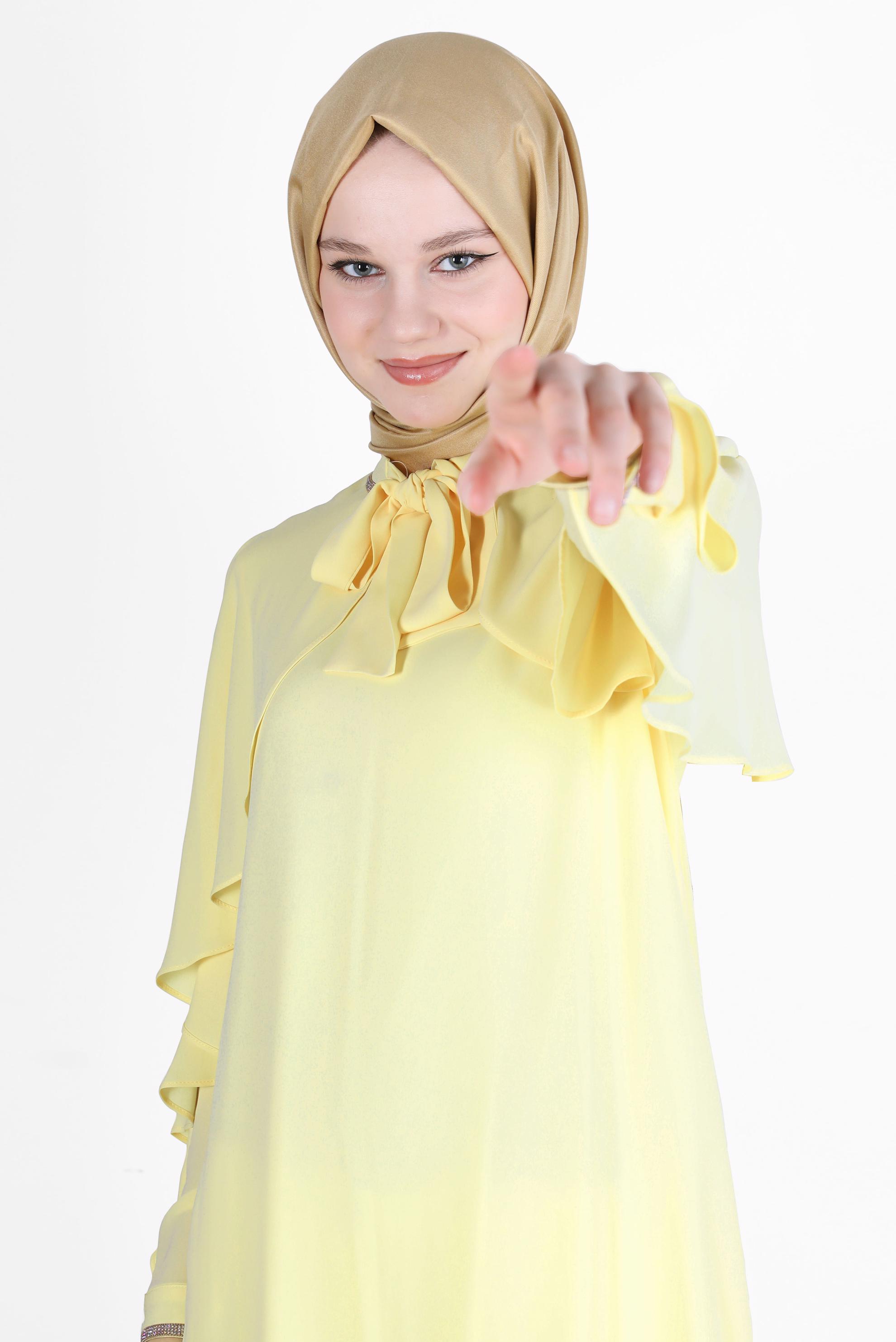 Tesettür giyim SARI TAŞ DETAYLI VOLANLI TUNİK 42505 