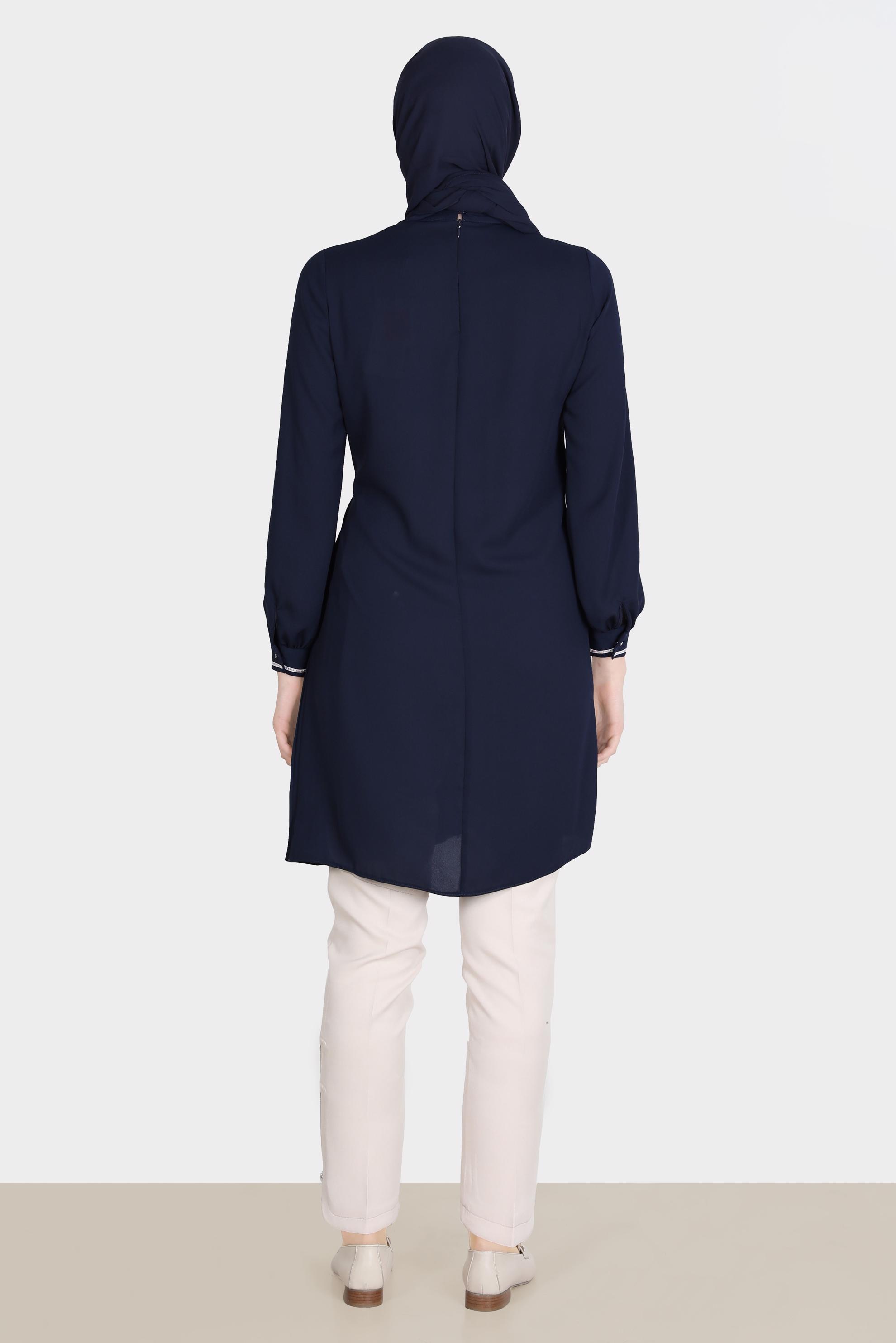 Tesettür giyim LACİVERT PİLE DETAYLI BAĞLAMALI TUNİK 42506 