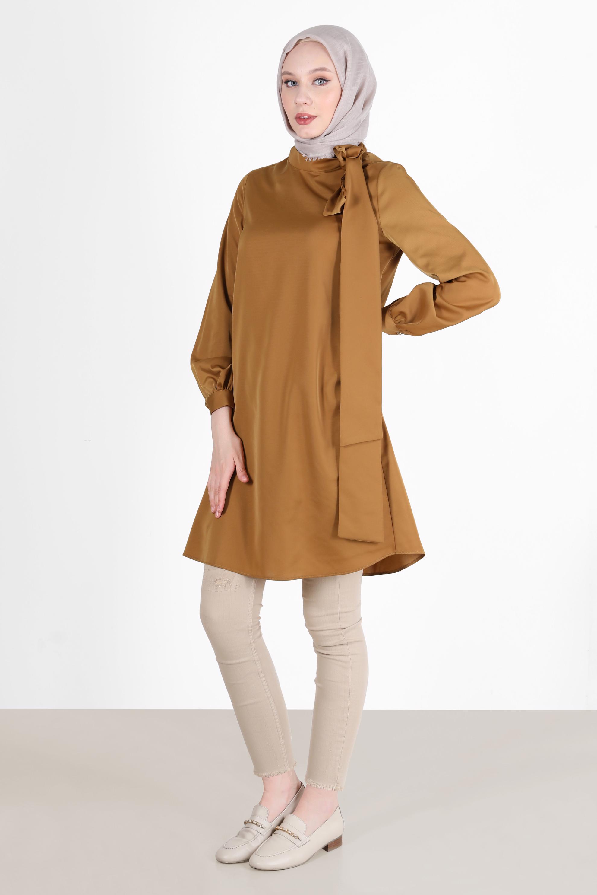 Tesettür giyim SARI BAĞLAMA DETAYLI FERMUARLI SATEN TUNİK 42507	