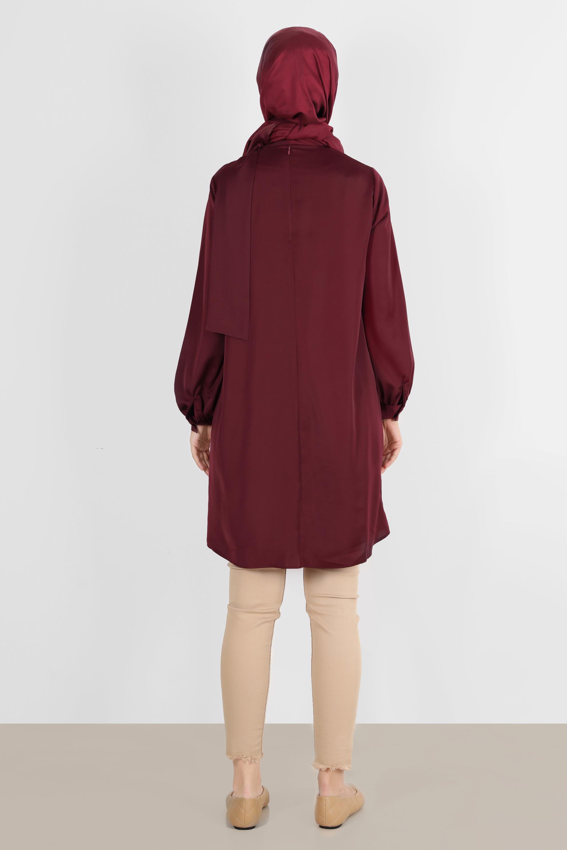 Tesettür giyim BORDO BAĞLAMA DETAYLI FERMUARLI SATEN TUNİK 42507	