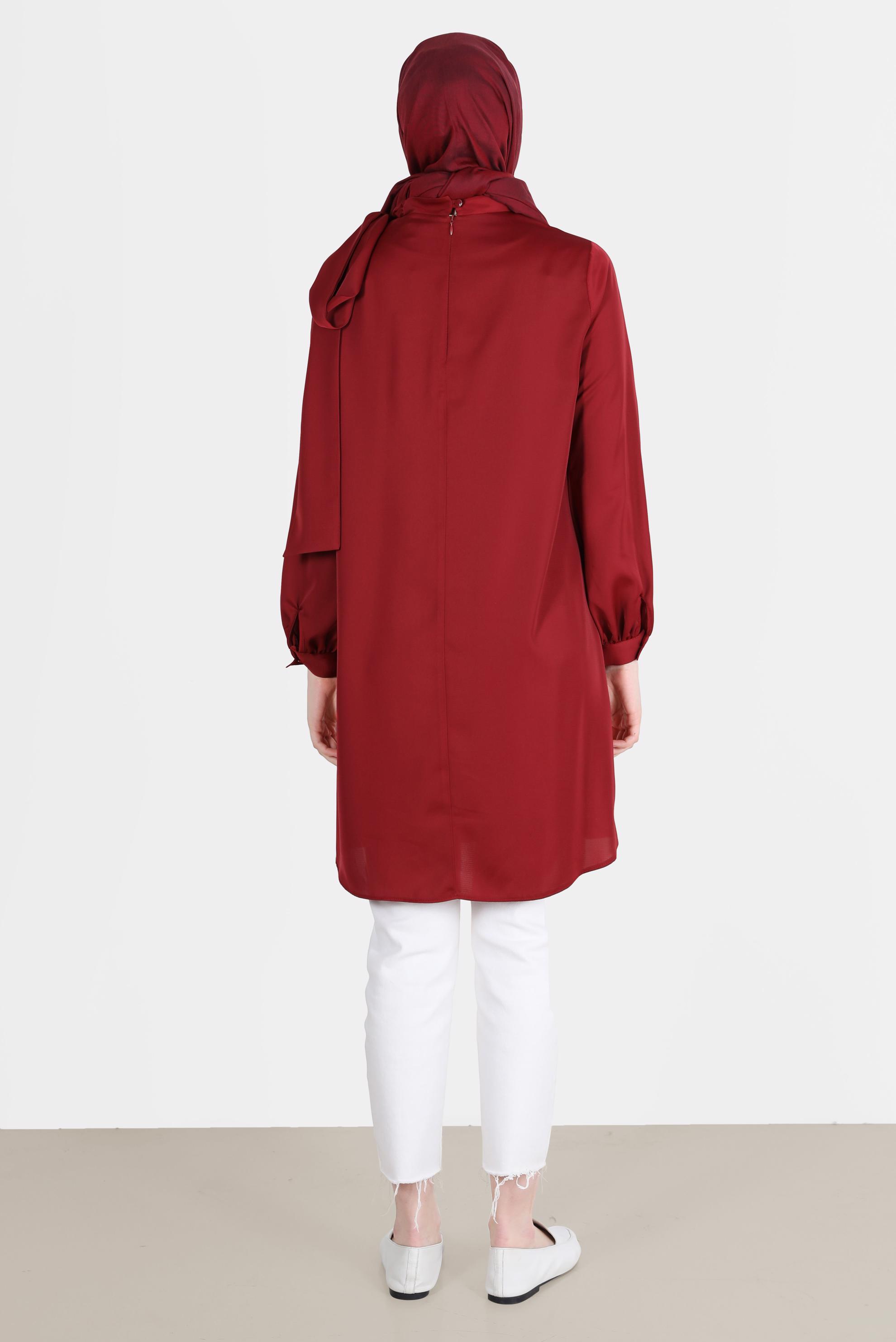 Tesettür giyim KIRMIZI BAĞLAMA DETAYLI FERMUARLI SATEN TUNİK 42507	