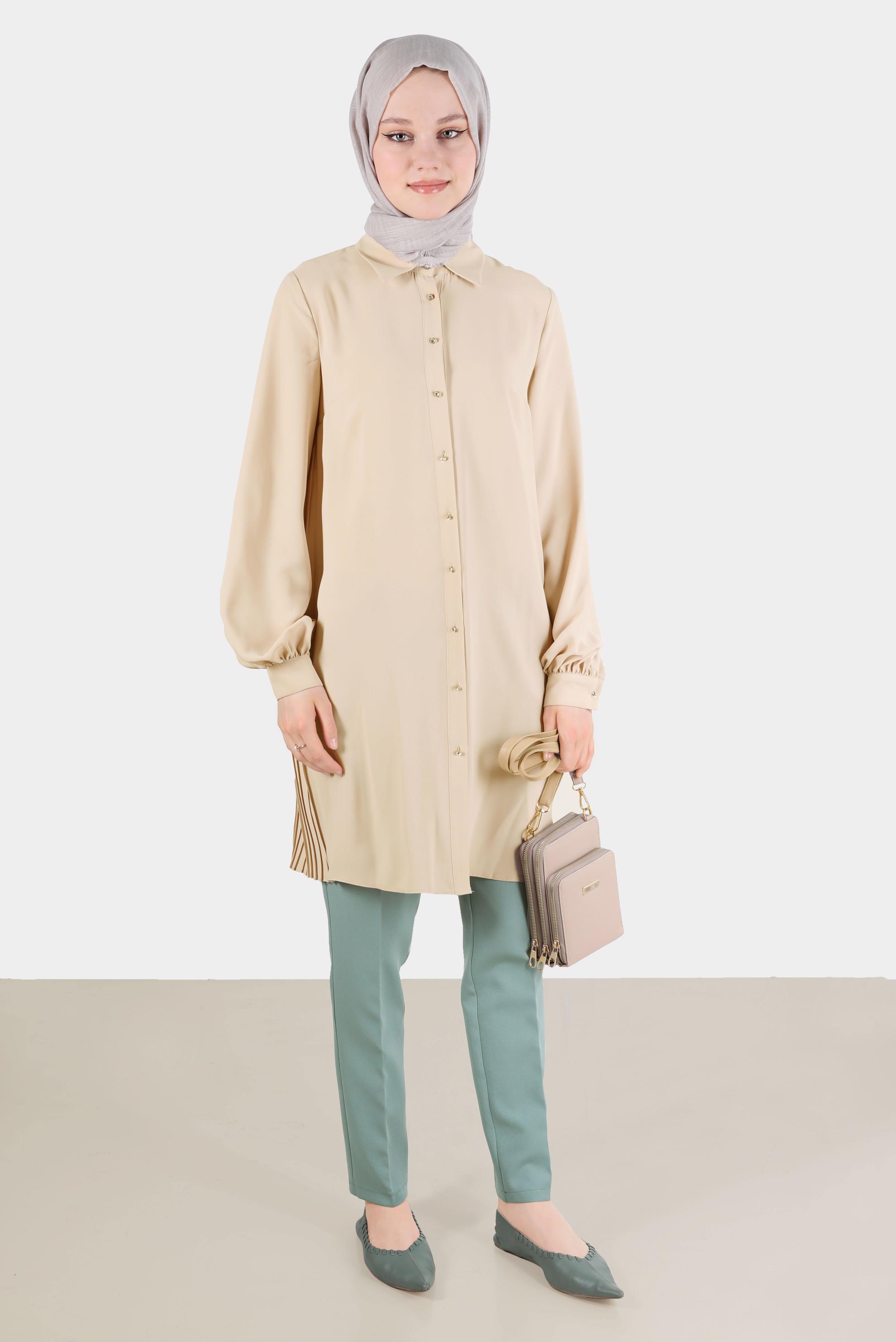 Tesettür giyim BEJ ARKASI PİLE DETAYLI TUNİK 42520 