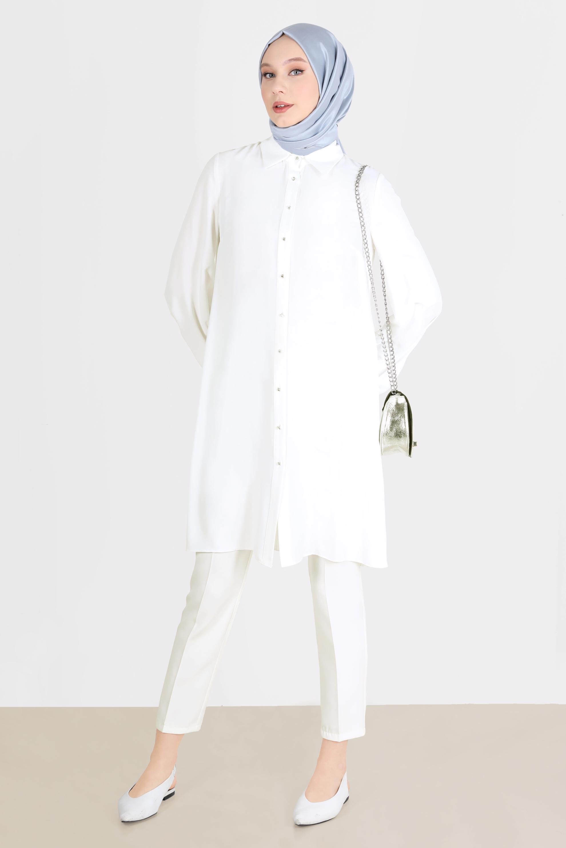 Tesettür giyim BEYAZ ARKASI PİLE DETAYLI TUNİK 42520 