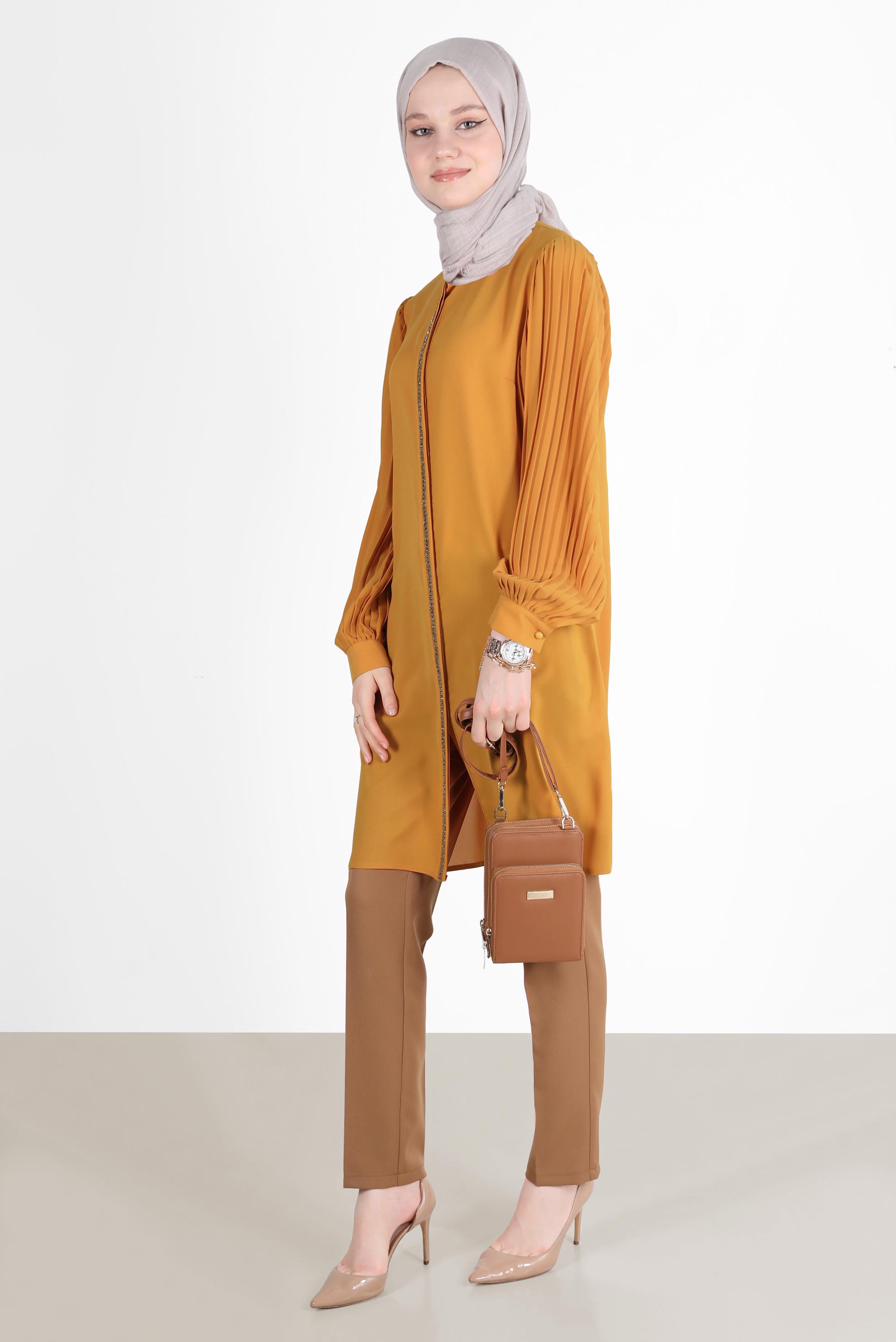 Tesettür giyim SARI PARLAK ŞERİT DETAYLI KOLLARI PİLELİ TUNİK 42521