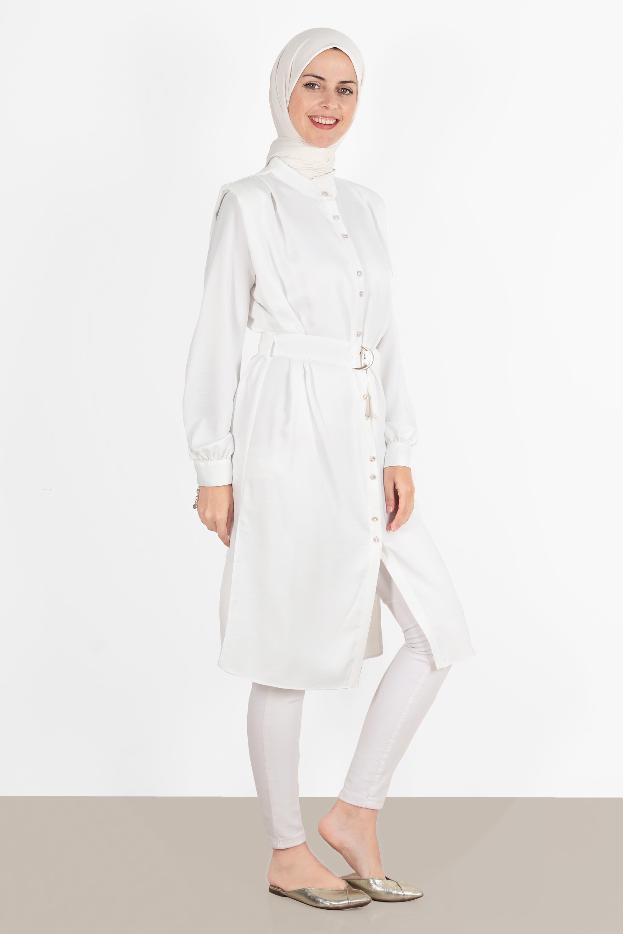 Tesettür giyim BEYAZ VATKALI SATEN TUNİK 42523	