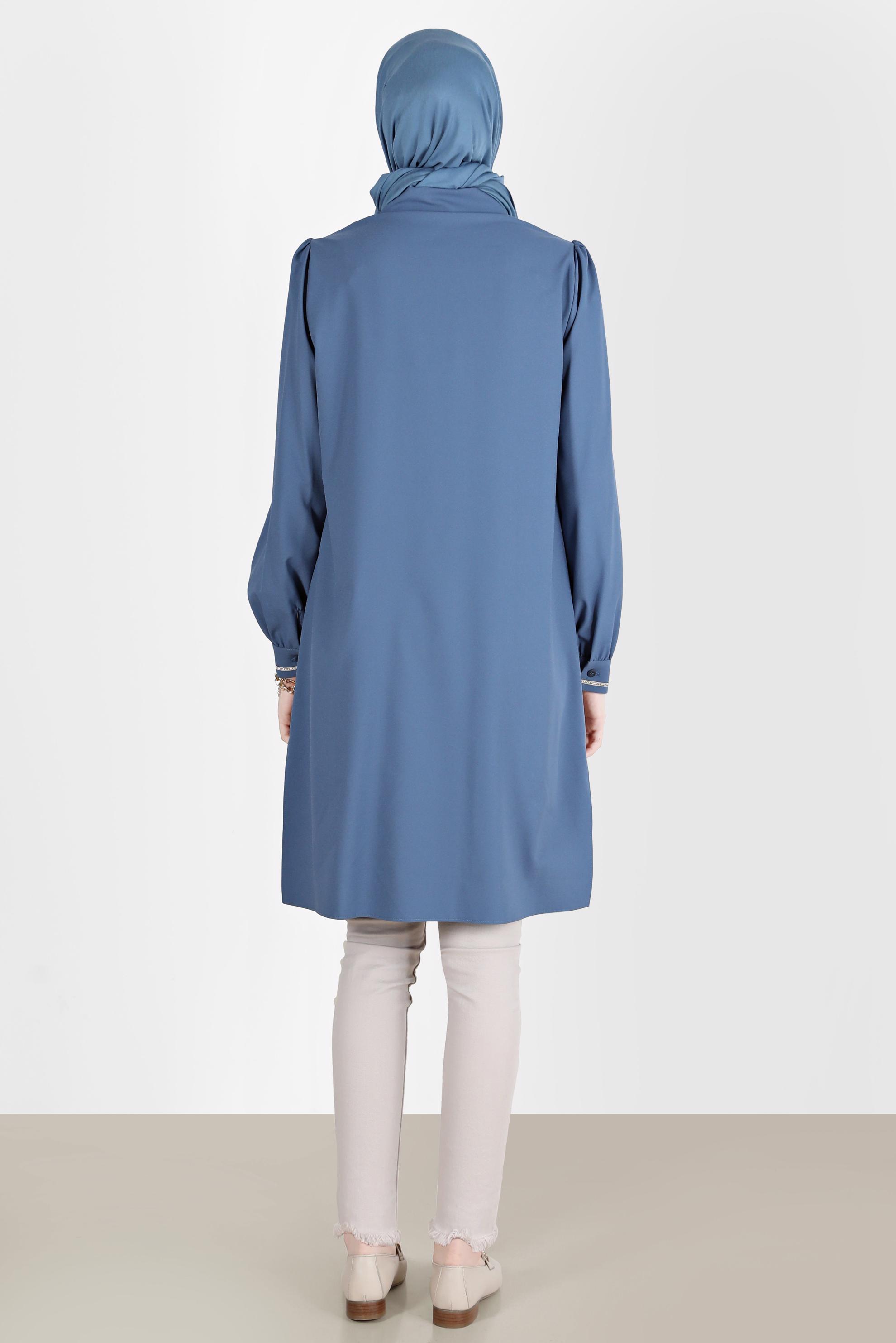 Tesettür giyim MAVİ TAŞ DETAYLI BOYDAN DÜĞMELİ TUNİK 42528 