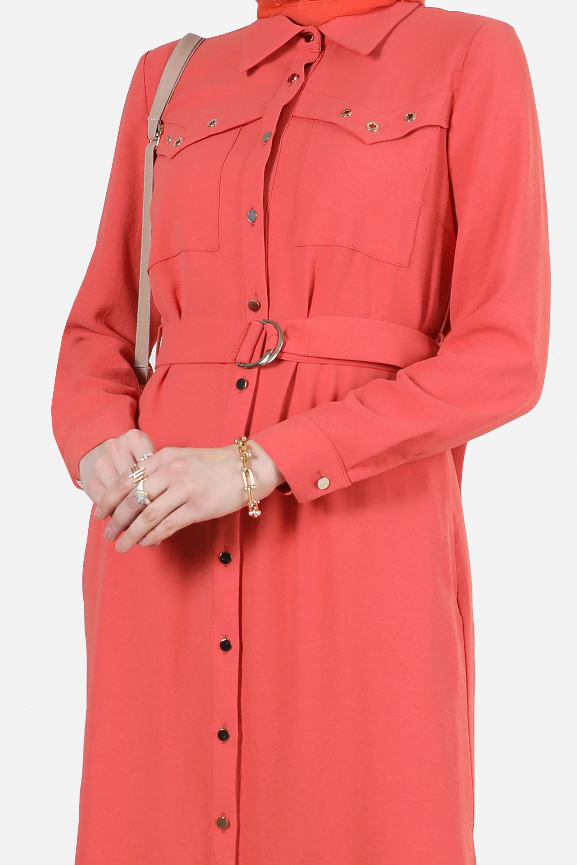 Tesettür giyim MERCAN BOYDAN DÜĞMELİ KUŞAKLI TUNİK 42536