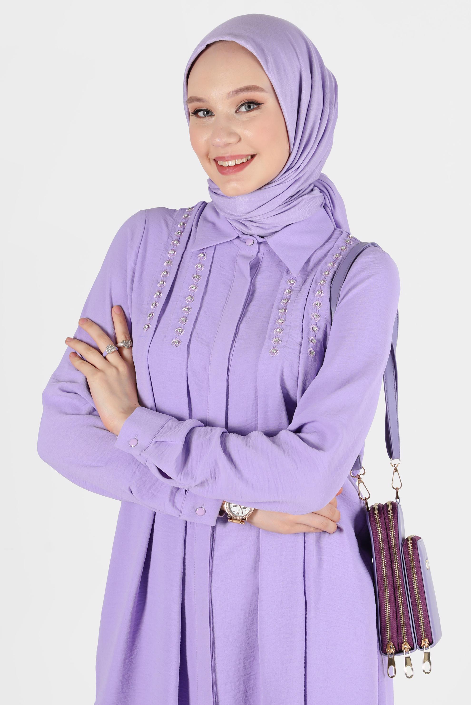 Tesettür giyim MOR PİLE DETAYLI TAŞLI TUNİK 42538 