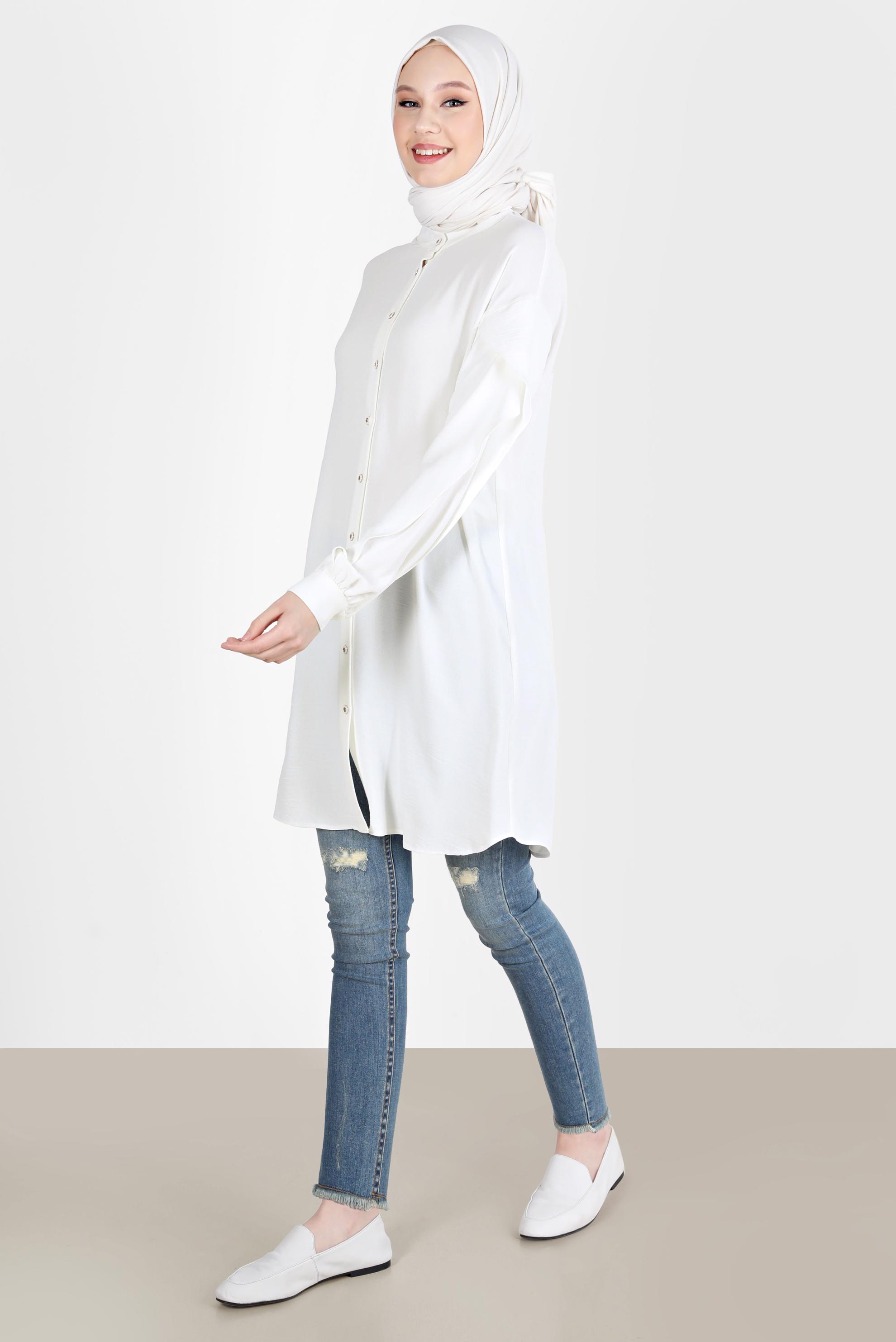Tesettür giyim BEYAZ KOLLARI VOLANLI TUNİK 42540 