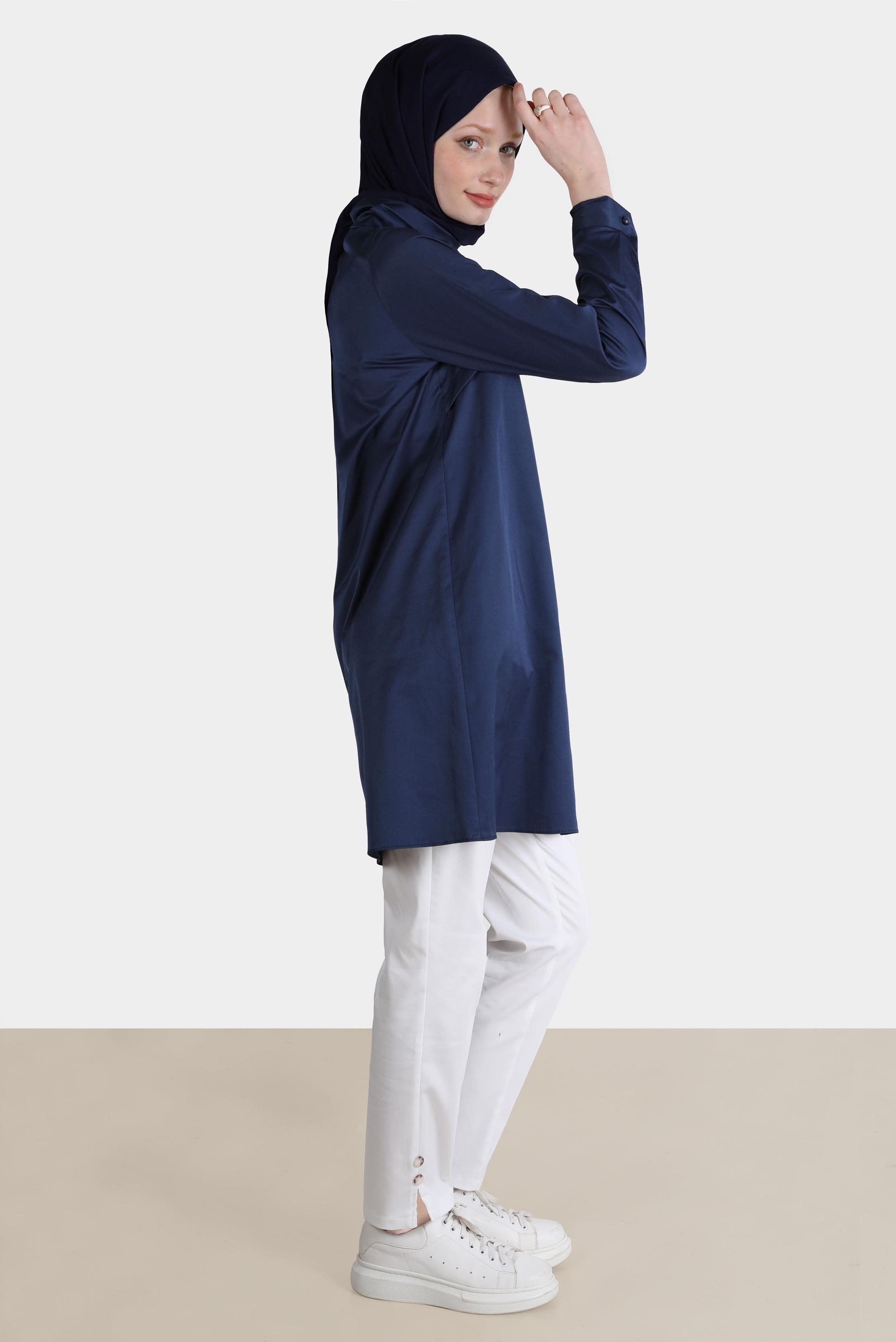 Tesettür giyim LACİVERT OMZU BÜZGÜ DETAYLI NAKIŞLI  TUNİK 42541 