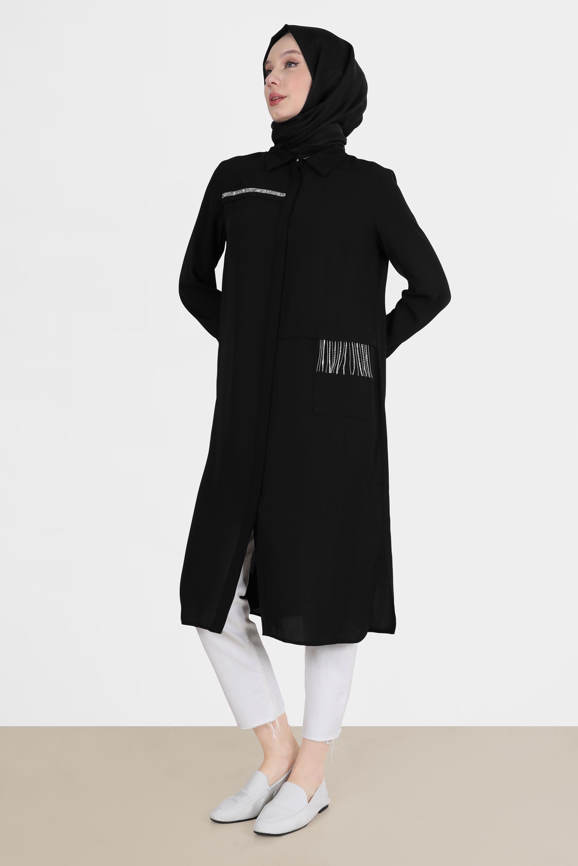 Tesettür giyim SİYAH TAŞ DETAYLI GİZLİ DÜĞMELİ TUNİK 42544